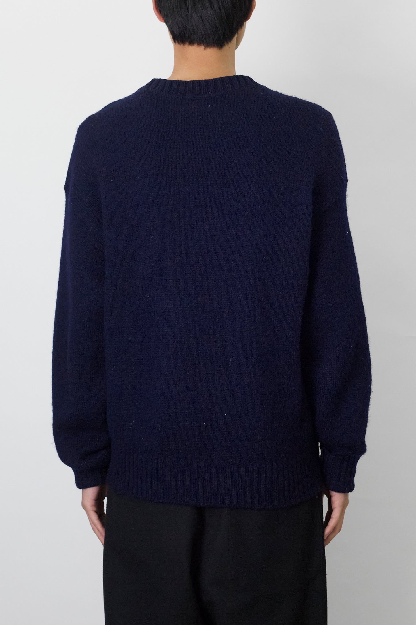 VINTAGE NAVY WOOL KNIT MADE IN USA
