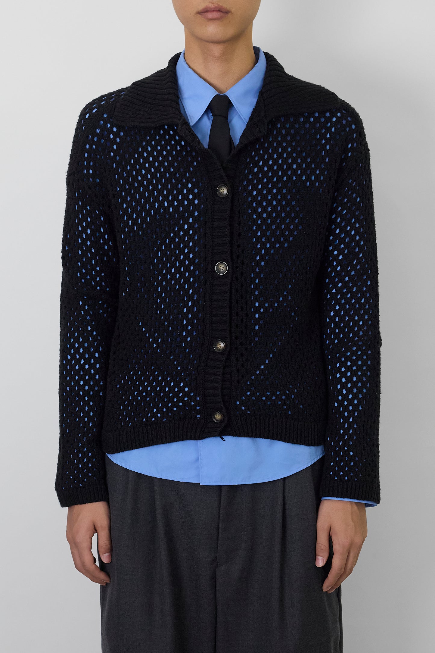 VINTAGE DESIGNED BLACK COTTON SHORT KNIT