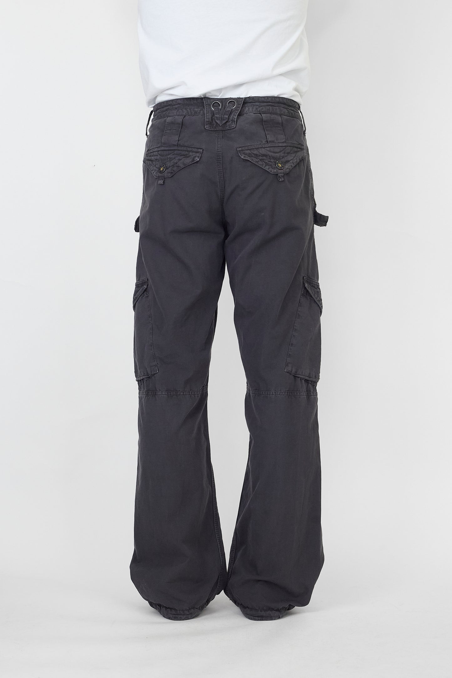 VINTAGE DESIGNED GRAY WIDE CARGO PANTS