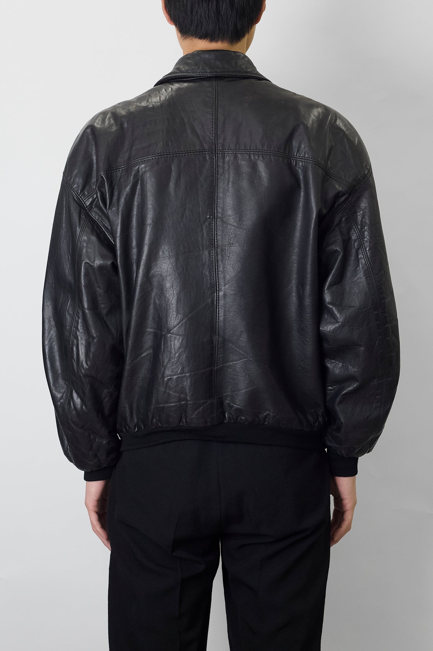 GIAN FRANCO FERRE BLACK LEATHER SHORT JACKET MADE IN ITALY
