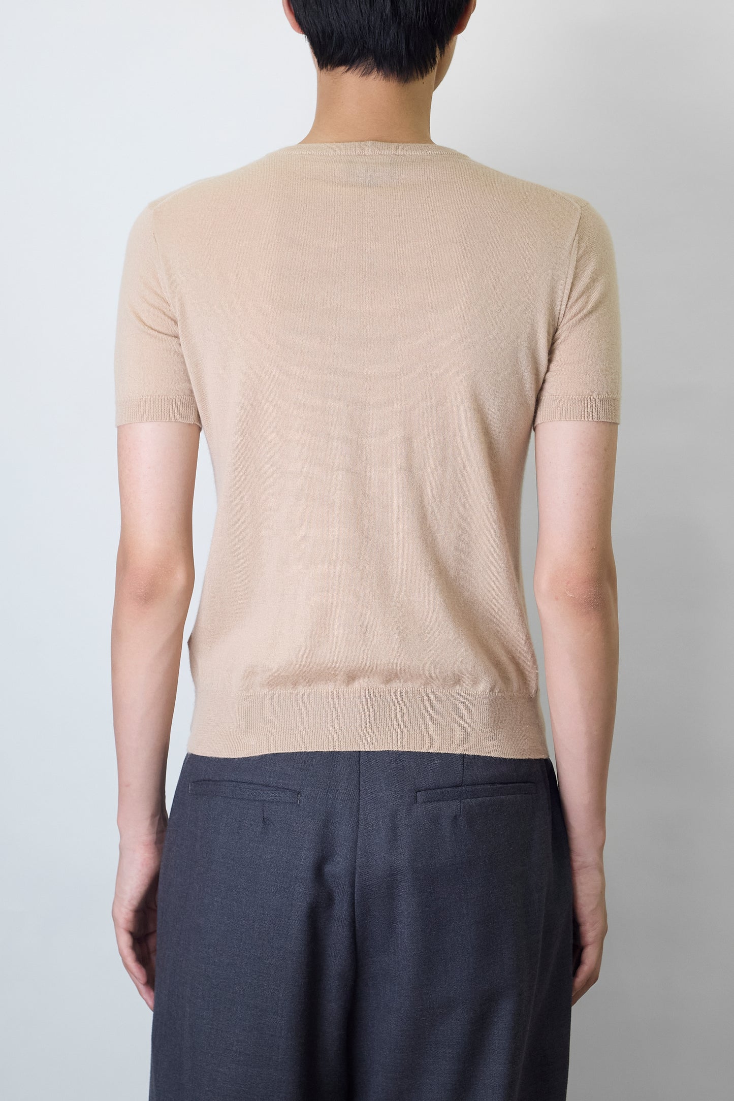 GIORGIO ARMANI BEIGE CASHMERE HALF SLEEVE KNIT MADE IN ITALY