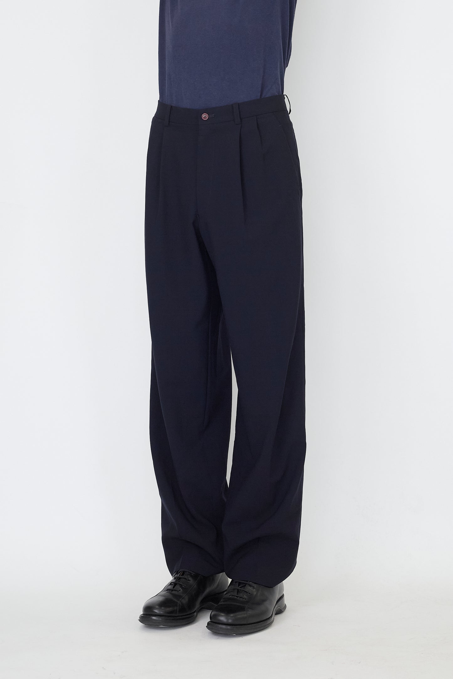 ISSEY MIYAKE MEN NAVY WOOL WIDE PANTS