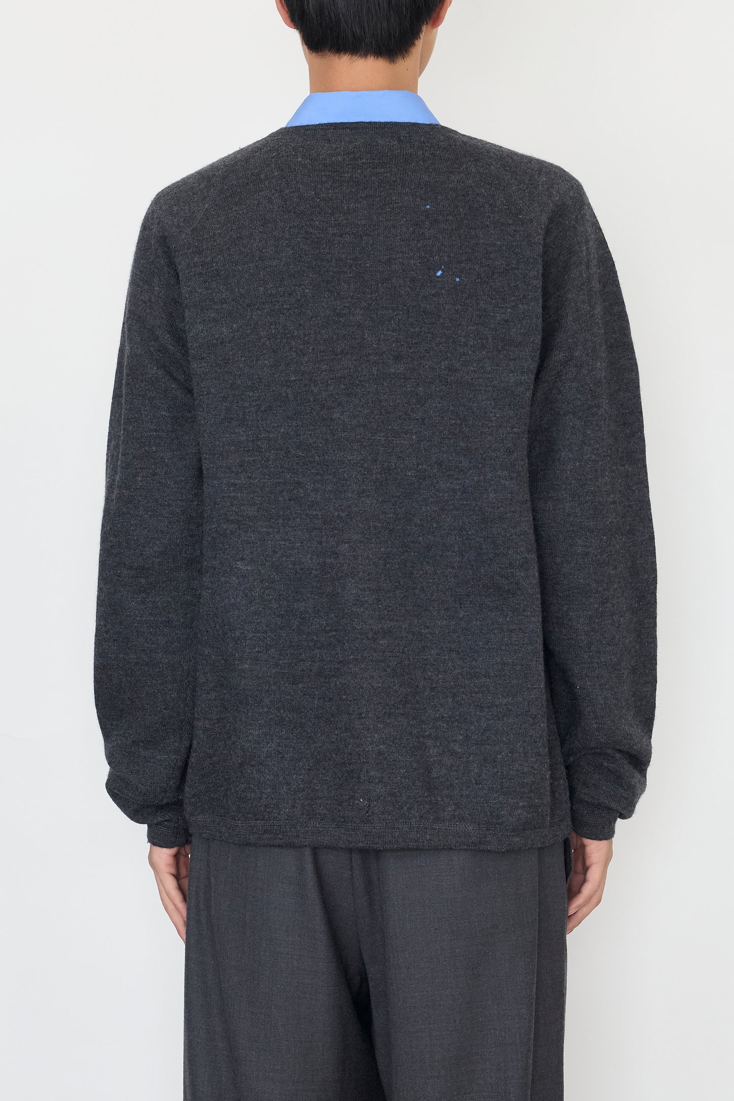 BANANA REPUBLIC GRAY WOOL V NECK KNIT