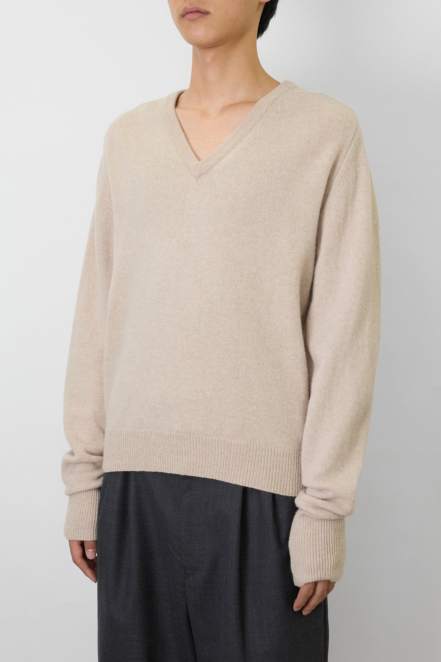 VINTAGE BEIGE WOOL V NECK KNIT MADE IN USA