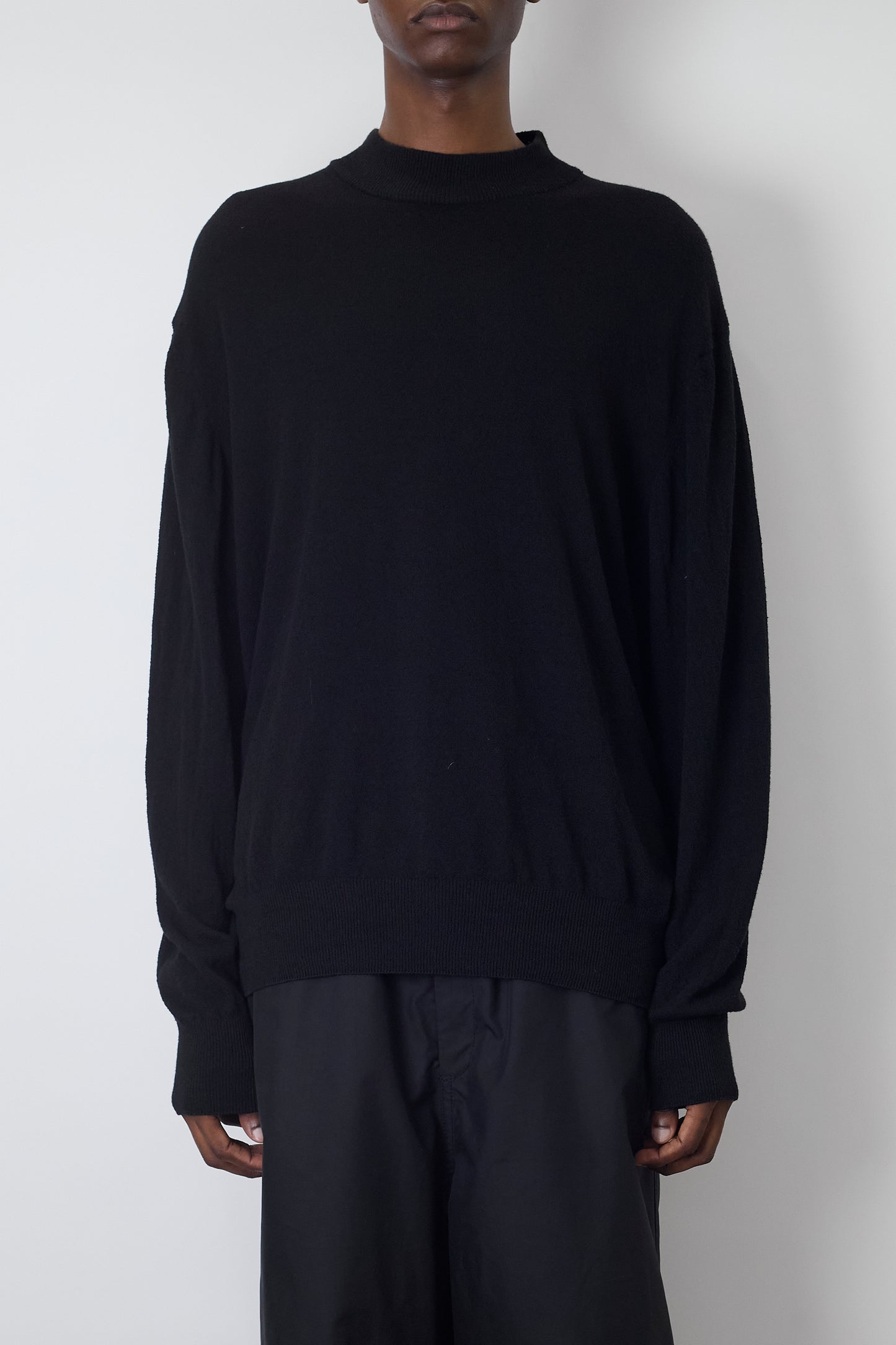VINTAGE BLACK SUMMER KNIT MADE IN ITALY