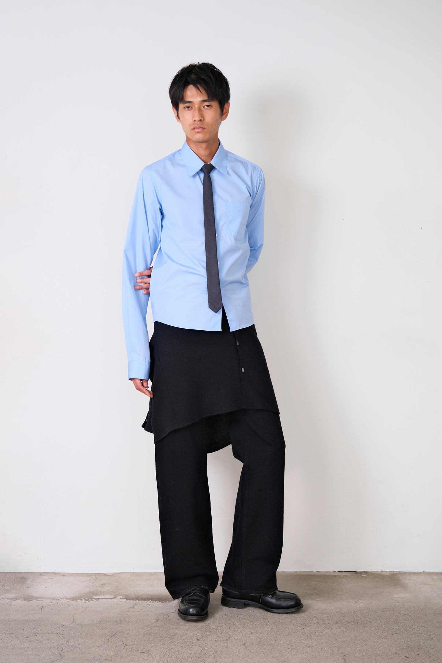 NTRUL NARROW WOOL TIE GRAY