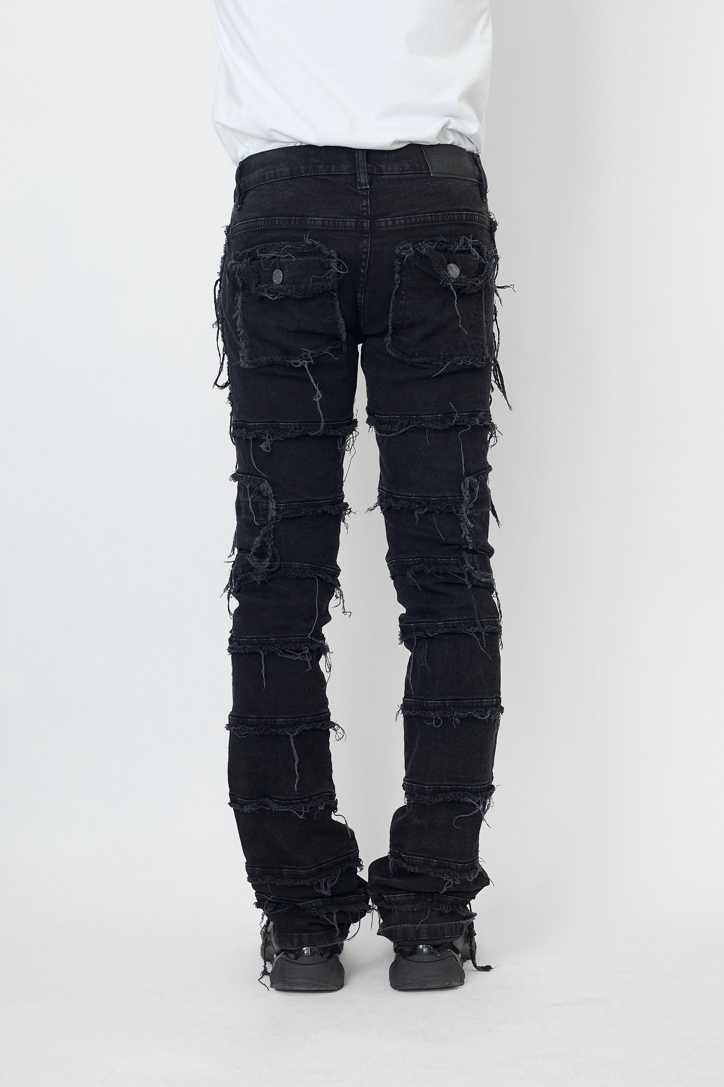 VINTAGE DAMEGED BLACK SKINNY PANTS