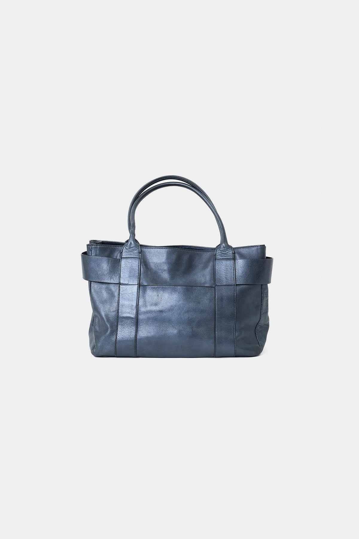 AGNES B NAVY LEATHER HAND BAG – DISSONANCE