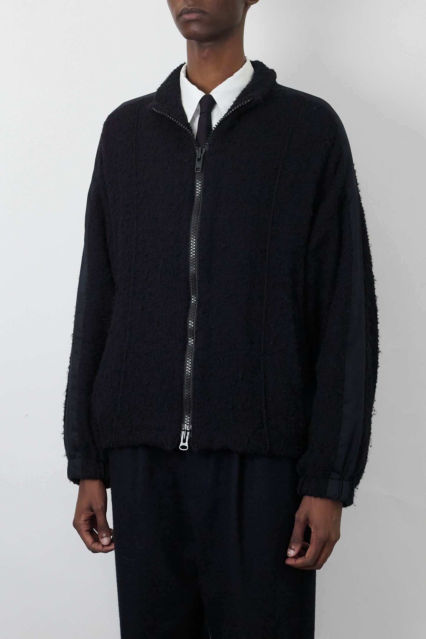 Y'S PINK DESIGNED BLACK WOOL ZIP UP SHORT JACKET