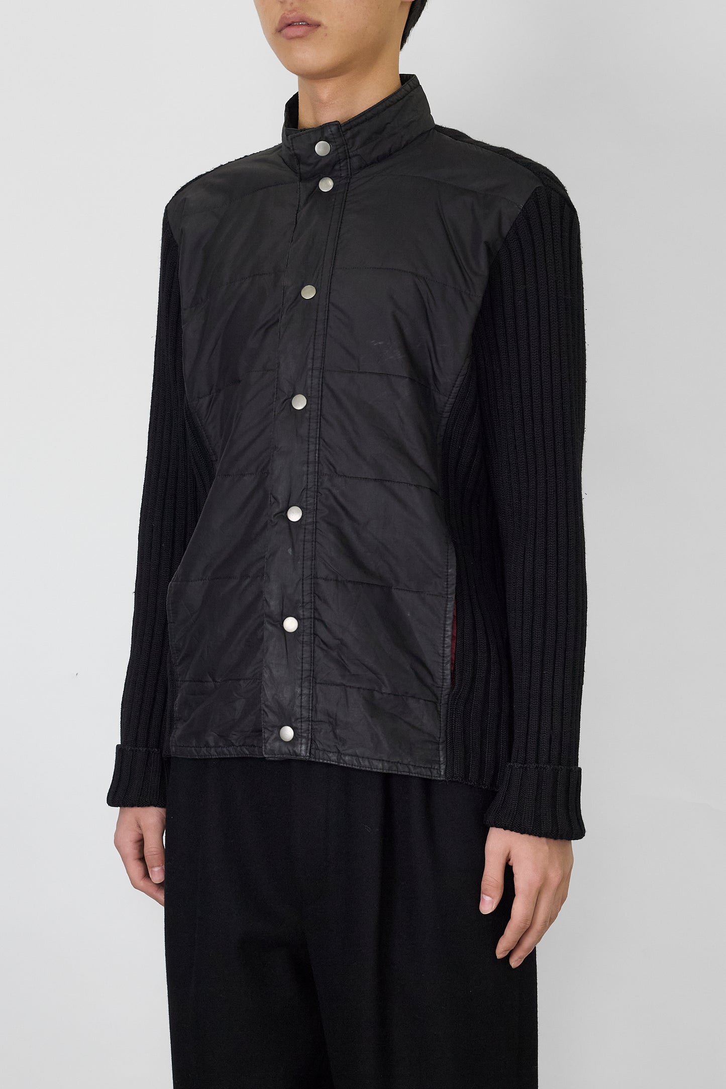 VINTAGE DESIGNED BLACK WOOL KNIT