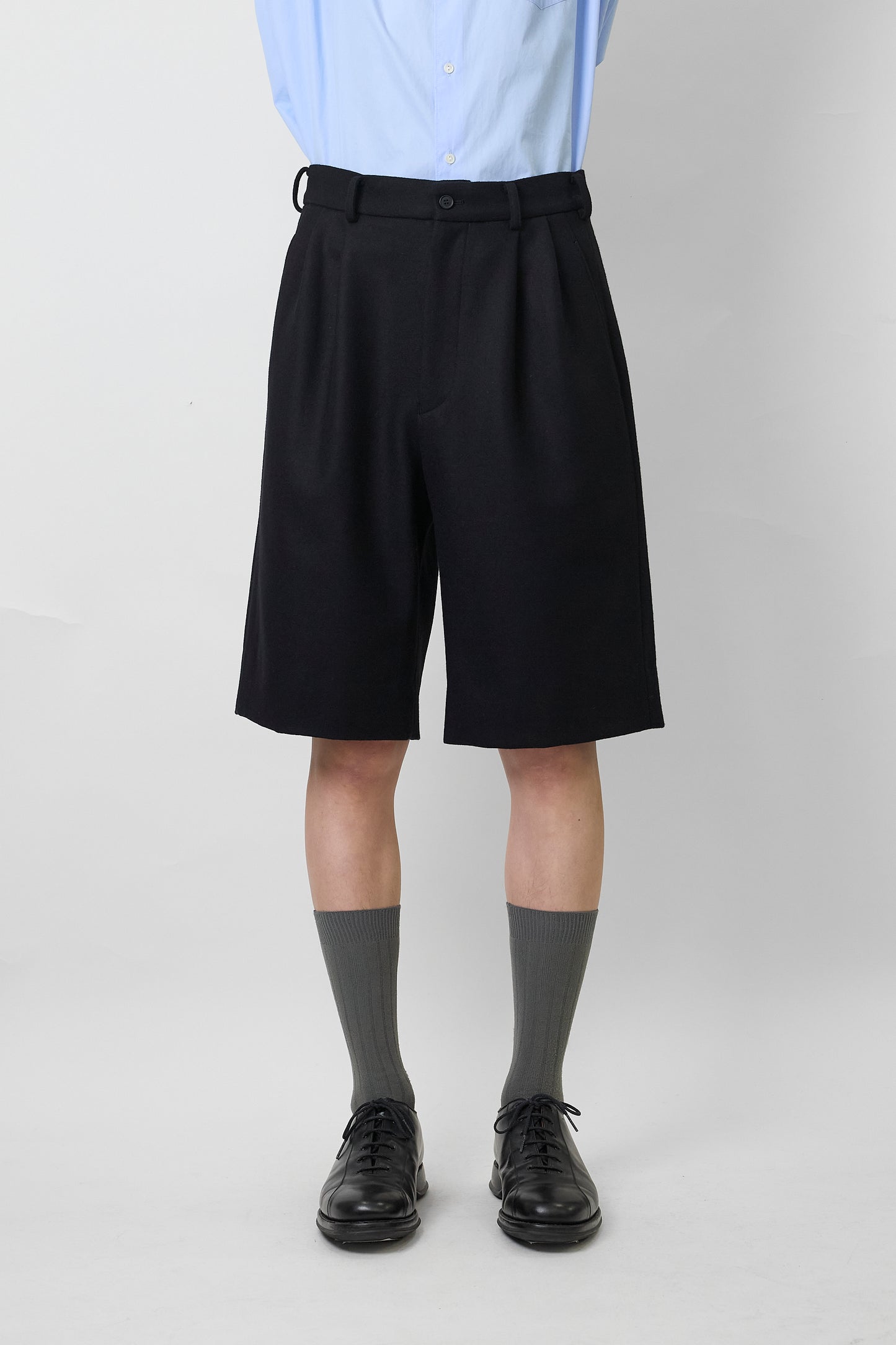 NTRUL MELTON WIDE SHORTS BLACK