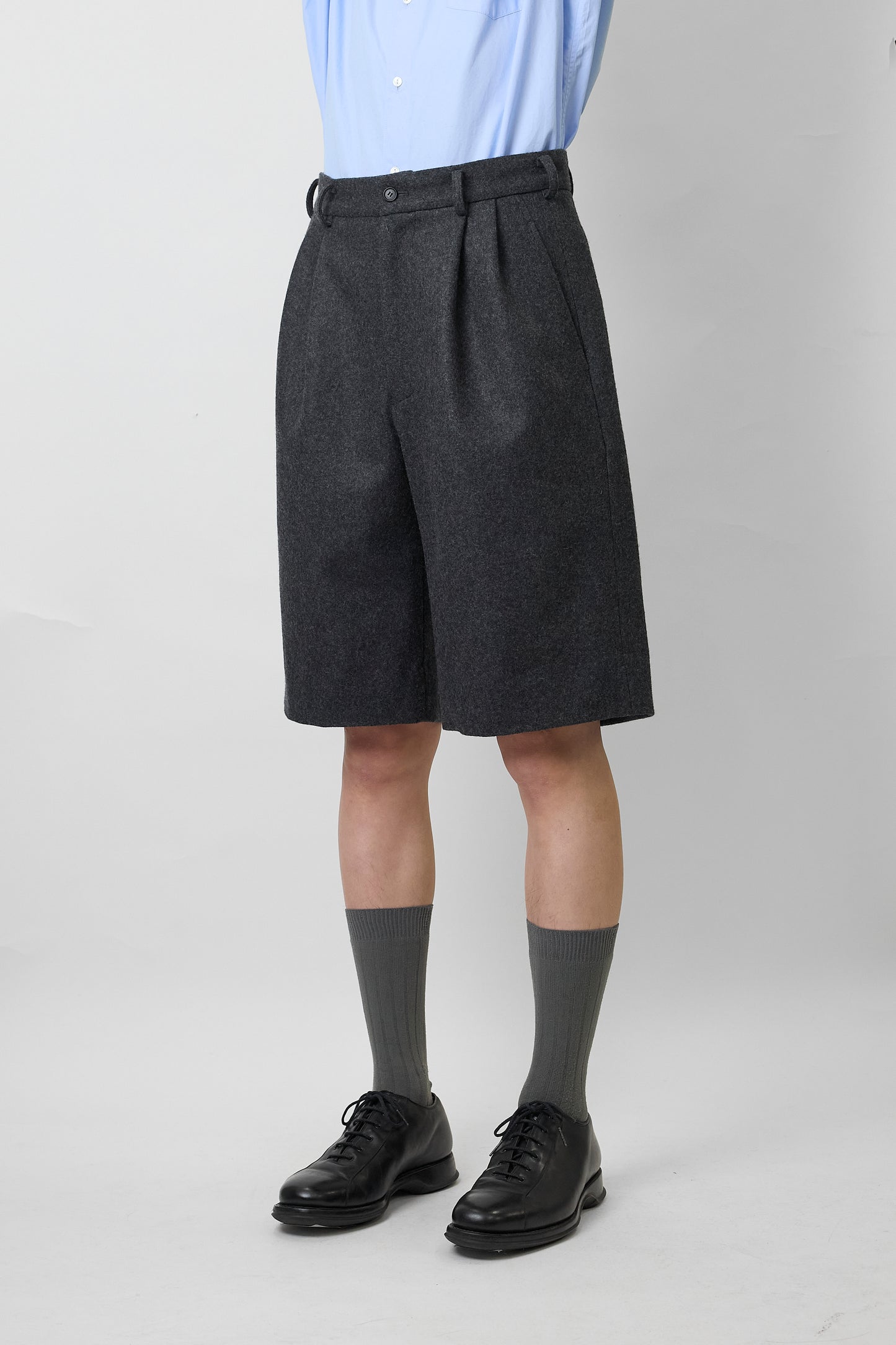 NTRUL MELTON WIDE SHORTS GRAY