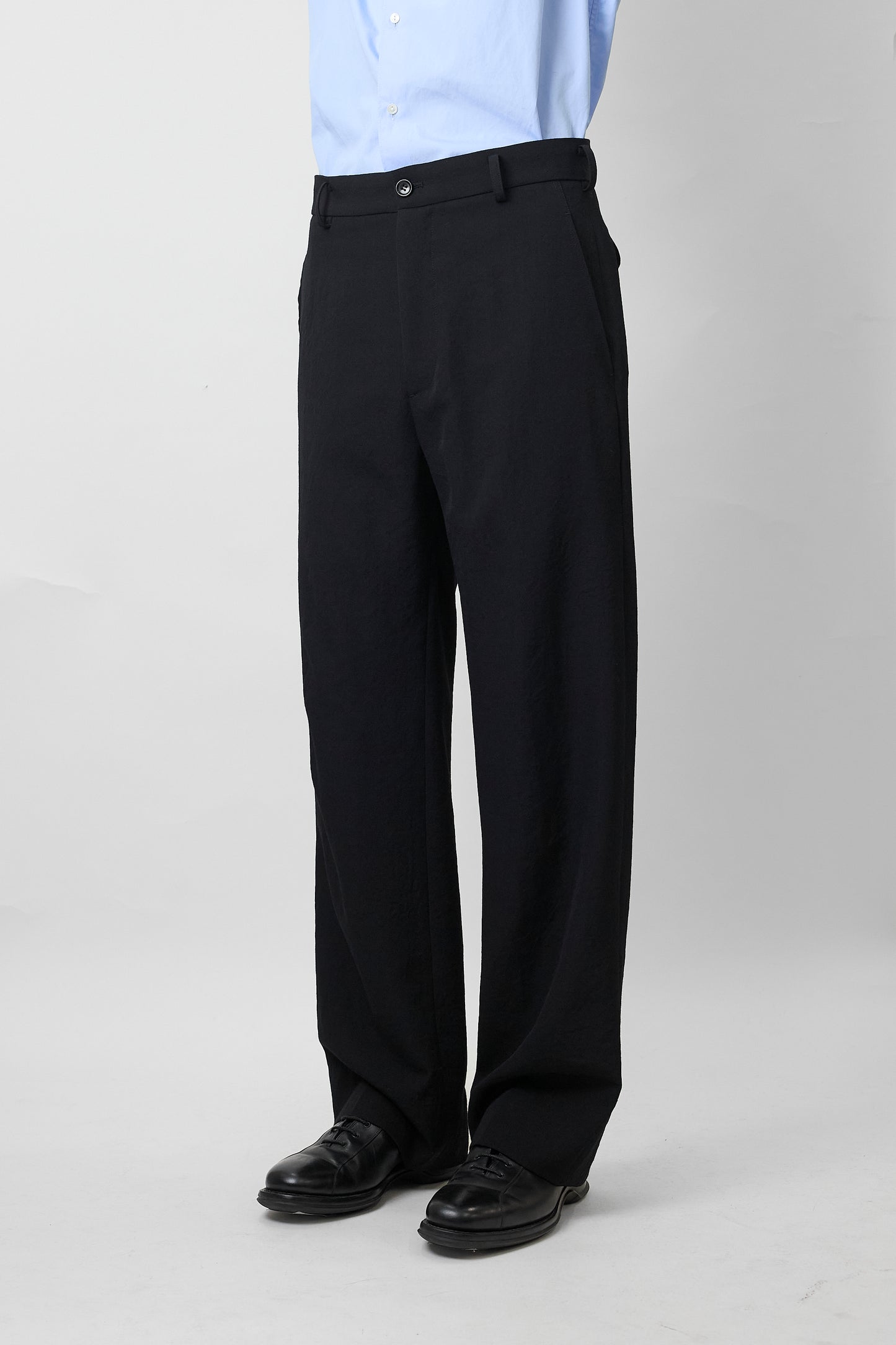 NTRUL MODERN GABARDINE TROUSERS BLACK