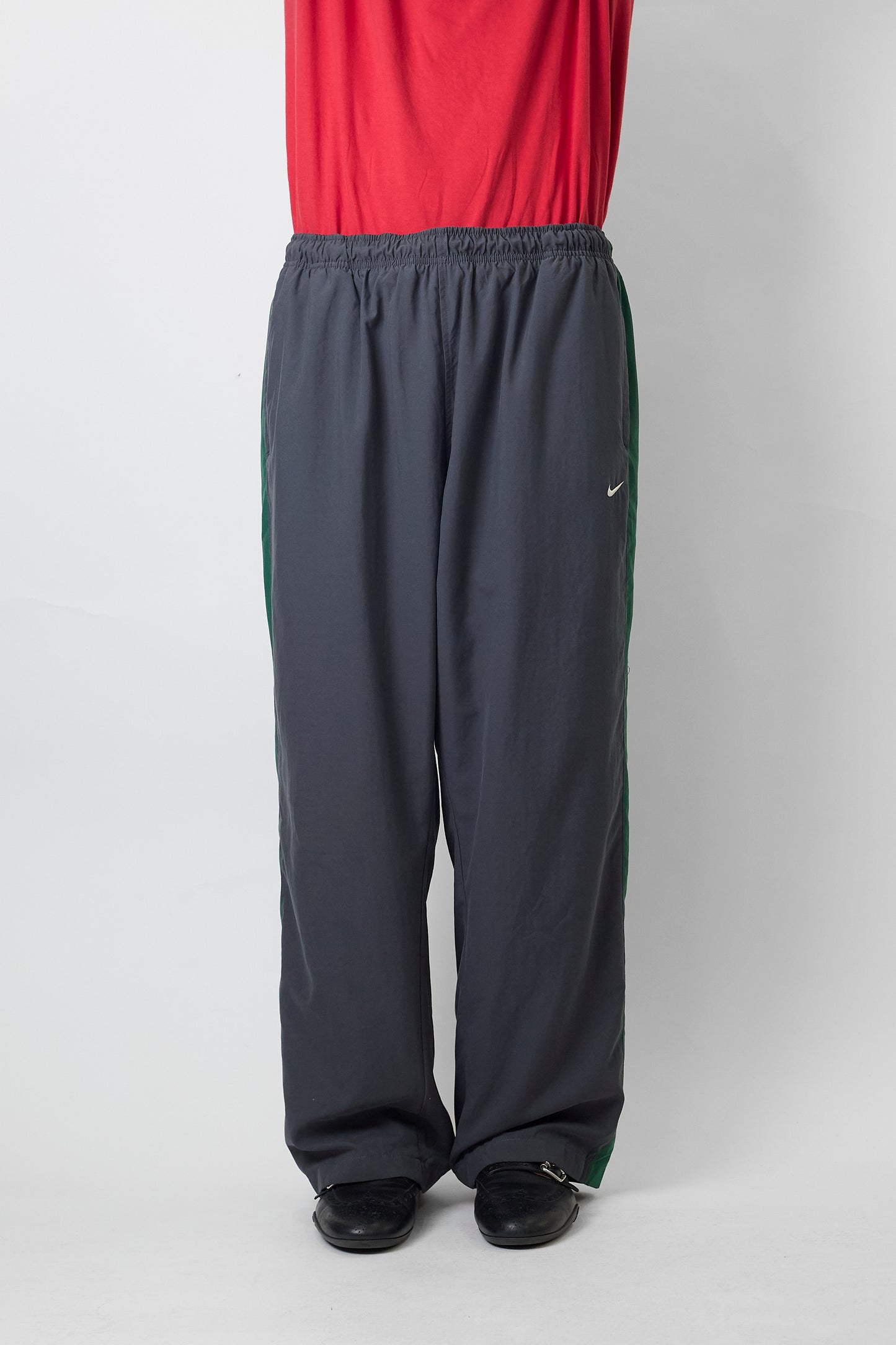 NIKE GRAY TECH WIDE PANTS