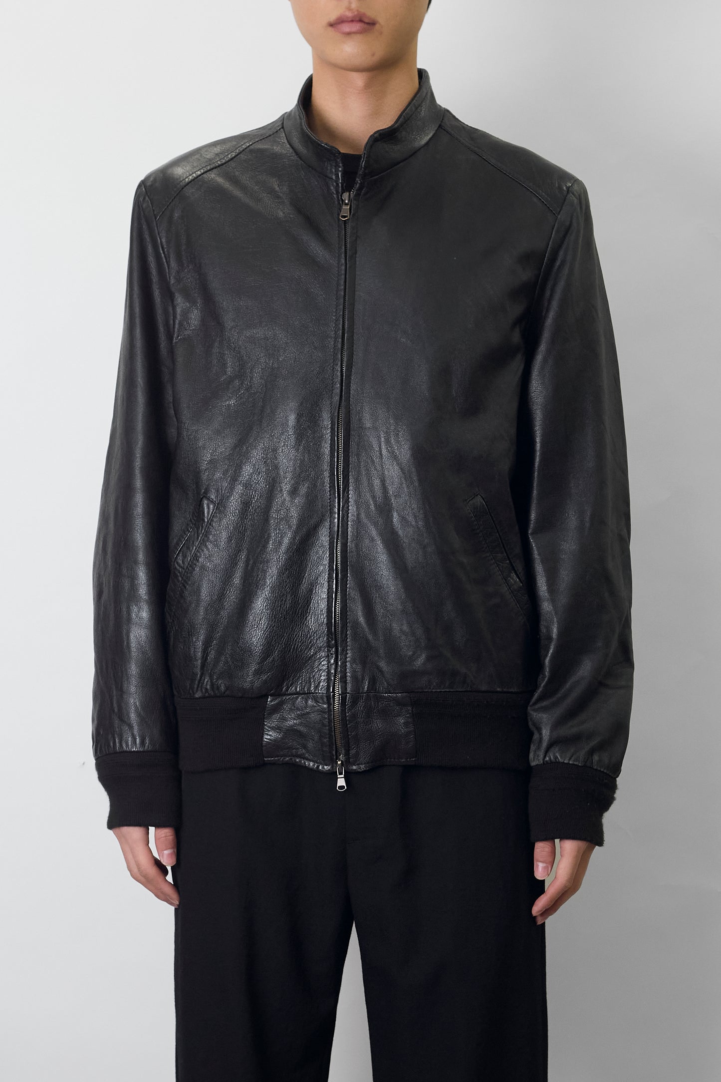 VINTAGE BLACK LEATHER SHORT JACKET MADE IN ITALY