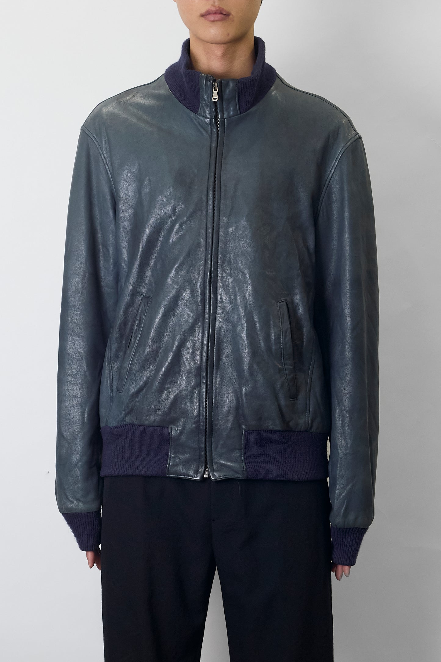 VINTAGE GRAY LEATHER SHORT JACKET MADE IN ITALY