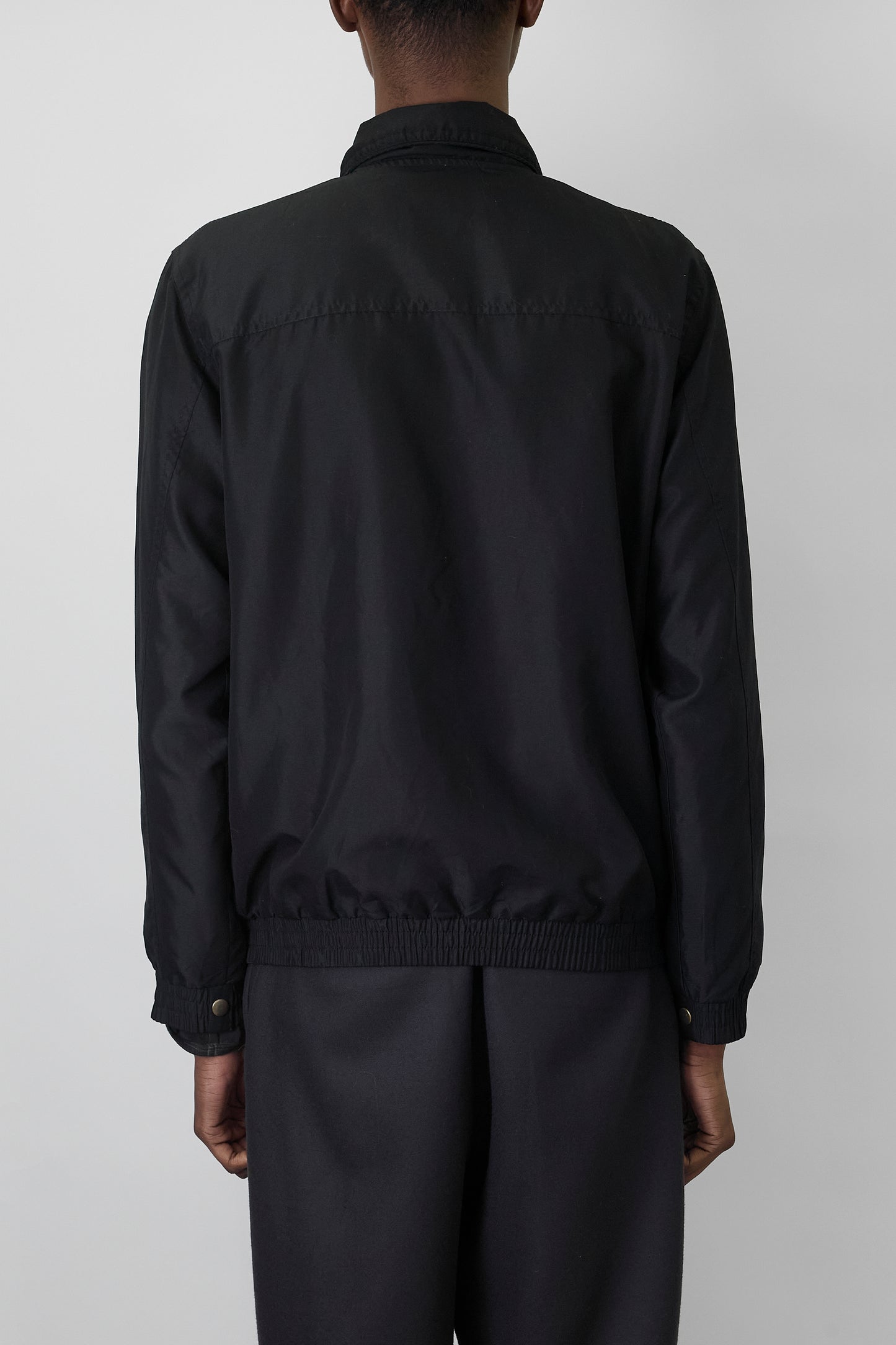 MKPON BLACK TECH SHORT JACKET