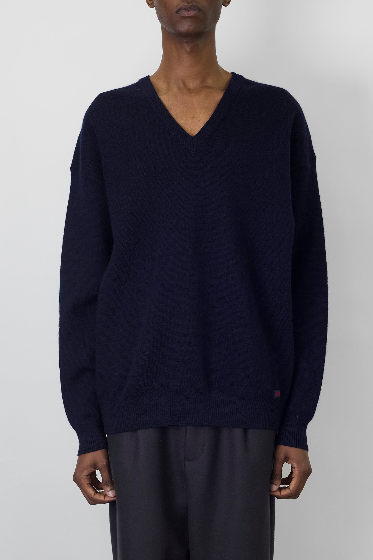 VINTAGE NAVY WOOL V NECK KNIT MADE IN FRANCE