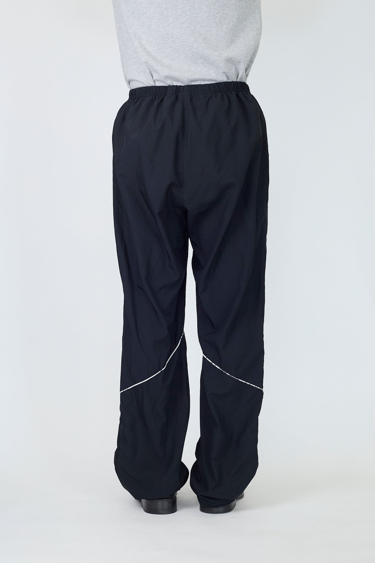 NIKE DESIGNED BLACK TECH WIDE PANTS