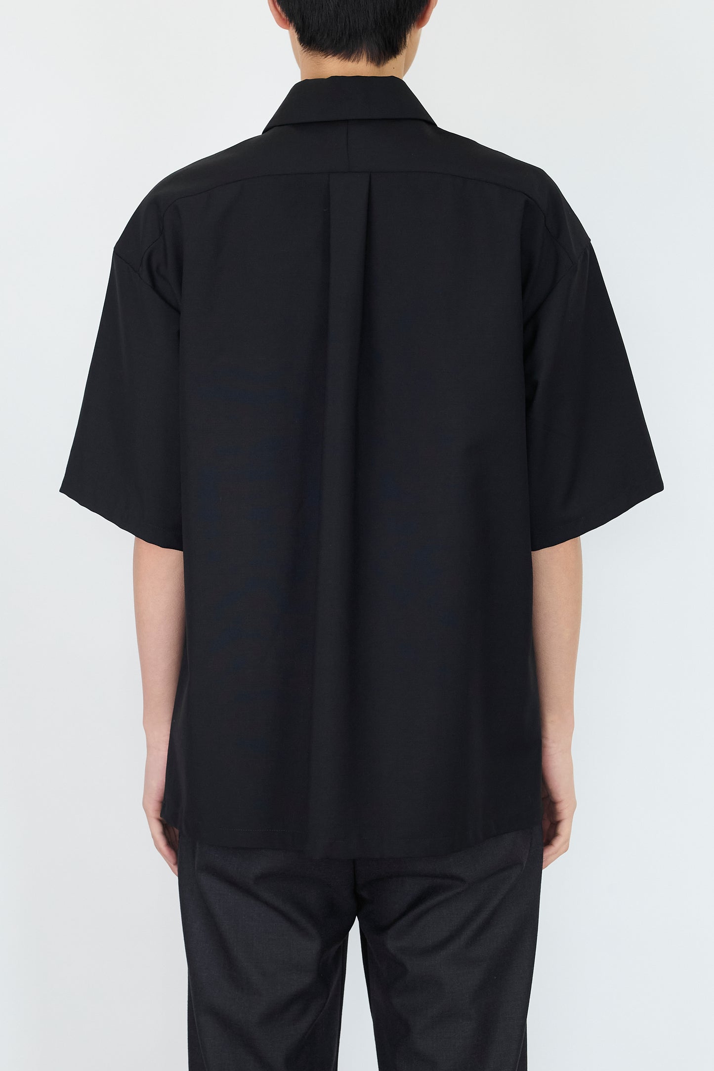 LOWNN BLACK WOOL SHORT SLEEVE SHIRT MADE IN POLAND