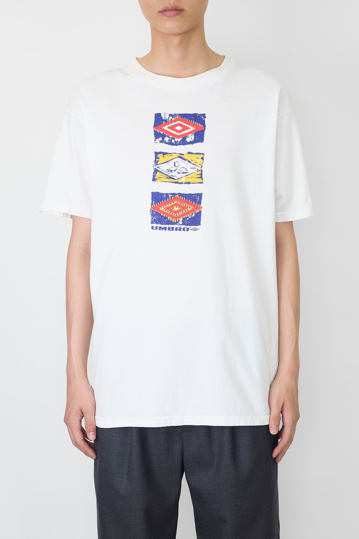 UMBRO WHITE COTTON HALF SLEEVE TEE SHIRT MADE IN USA