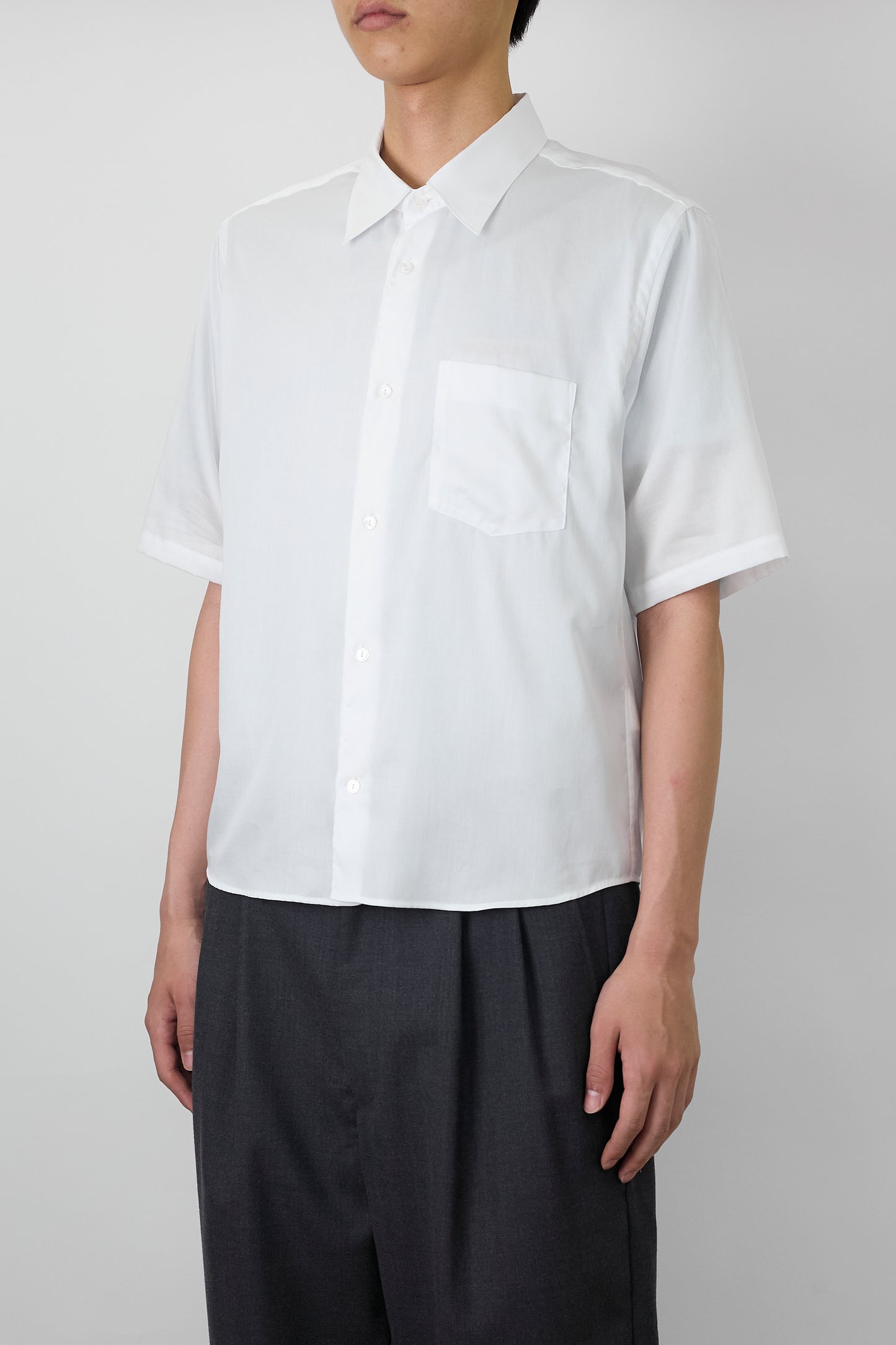 NTRUL QUIET HALF SLEEVE SHIRT WHITE