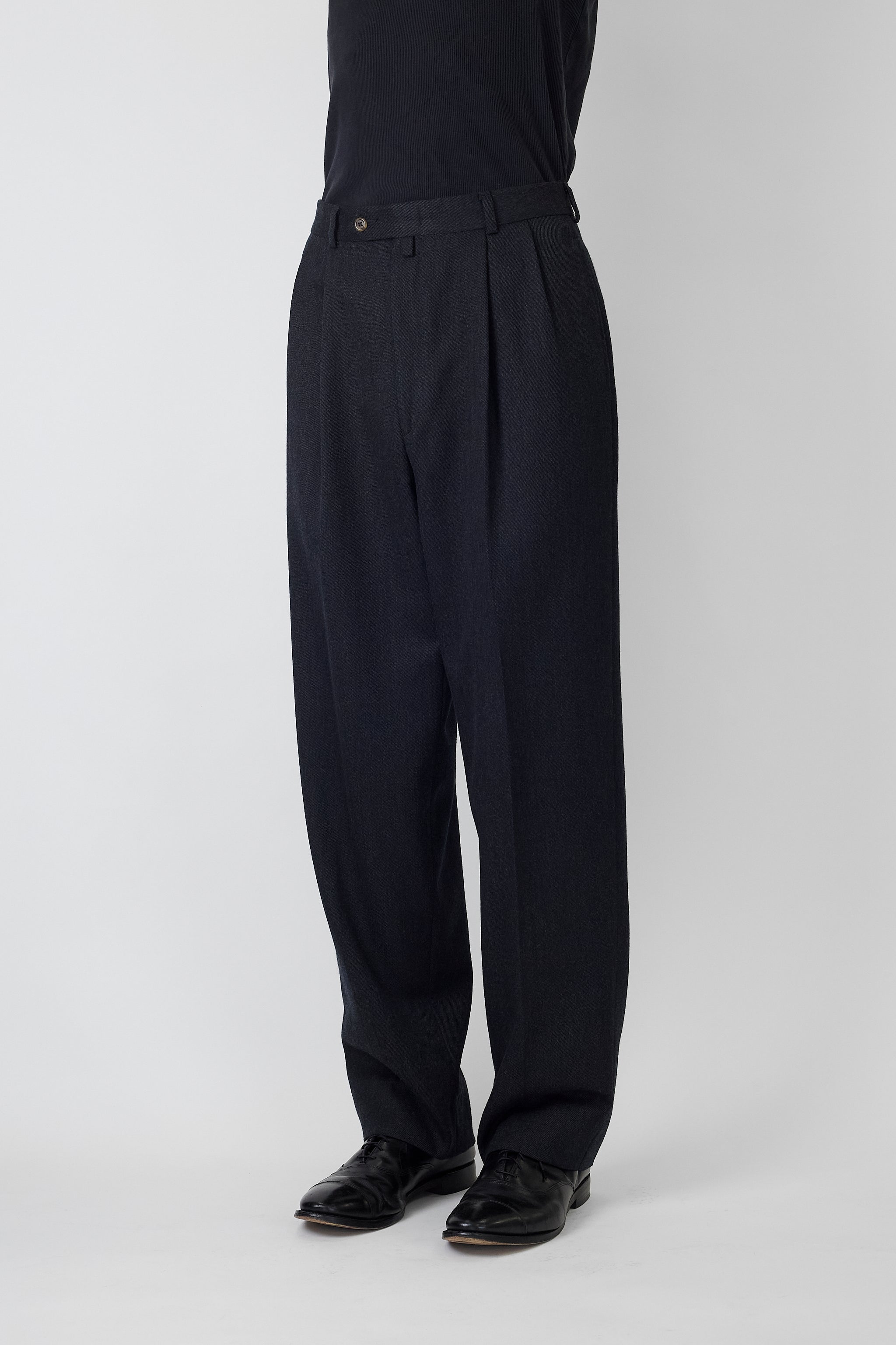 パンツ dissonance Ntrul basic trousers size4 パンツ – DISSONANCE