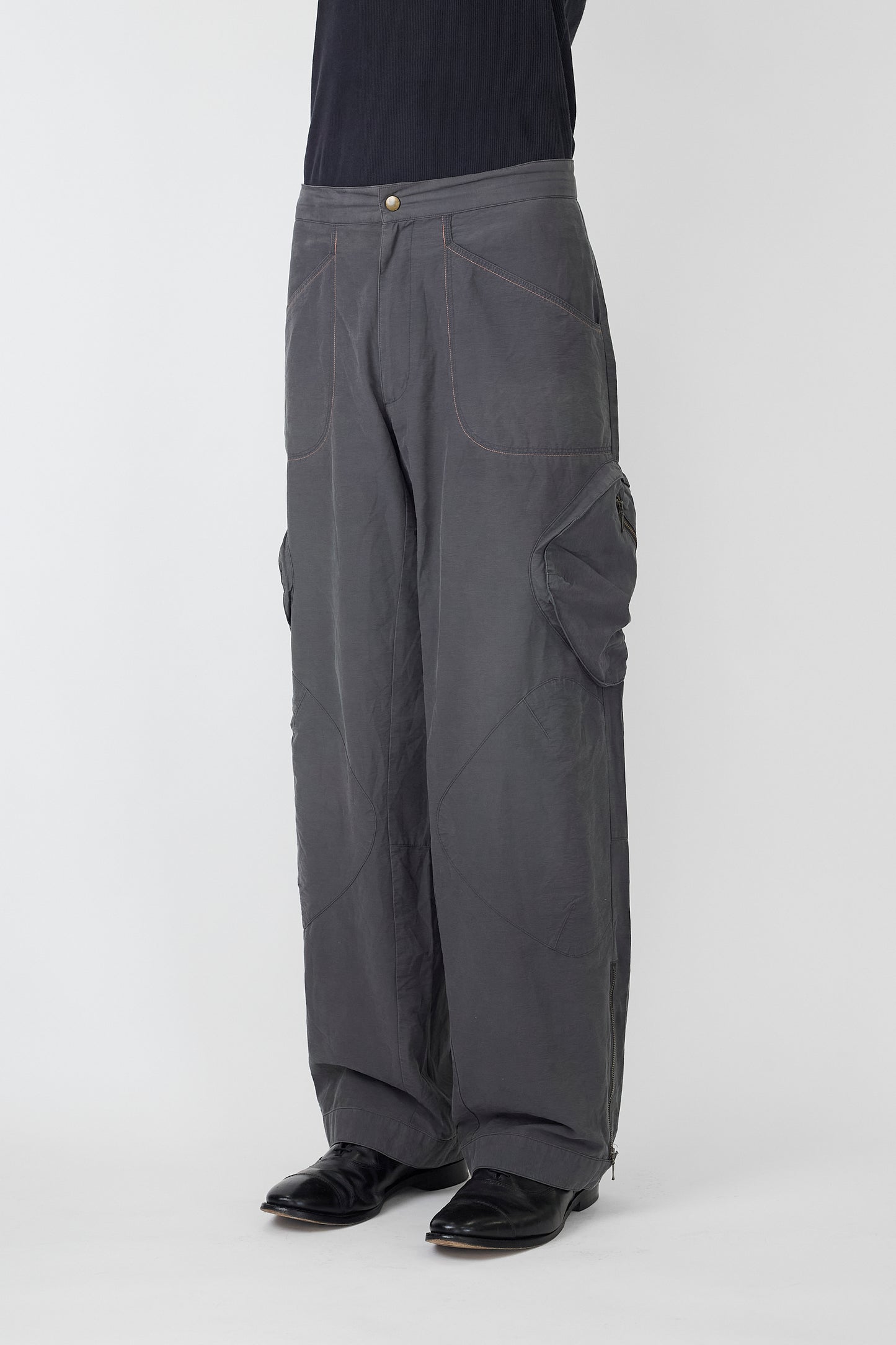 VINTAGE DESIGNED GRAY TECH CARGO WIDE PANTS