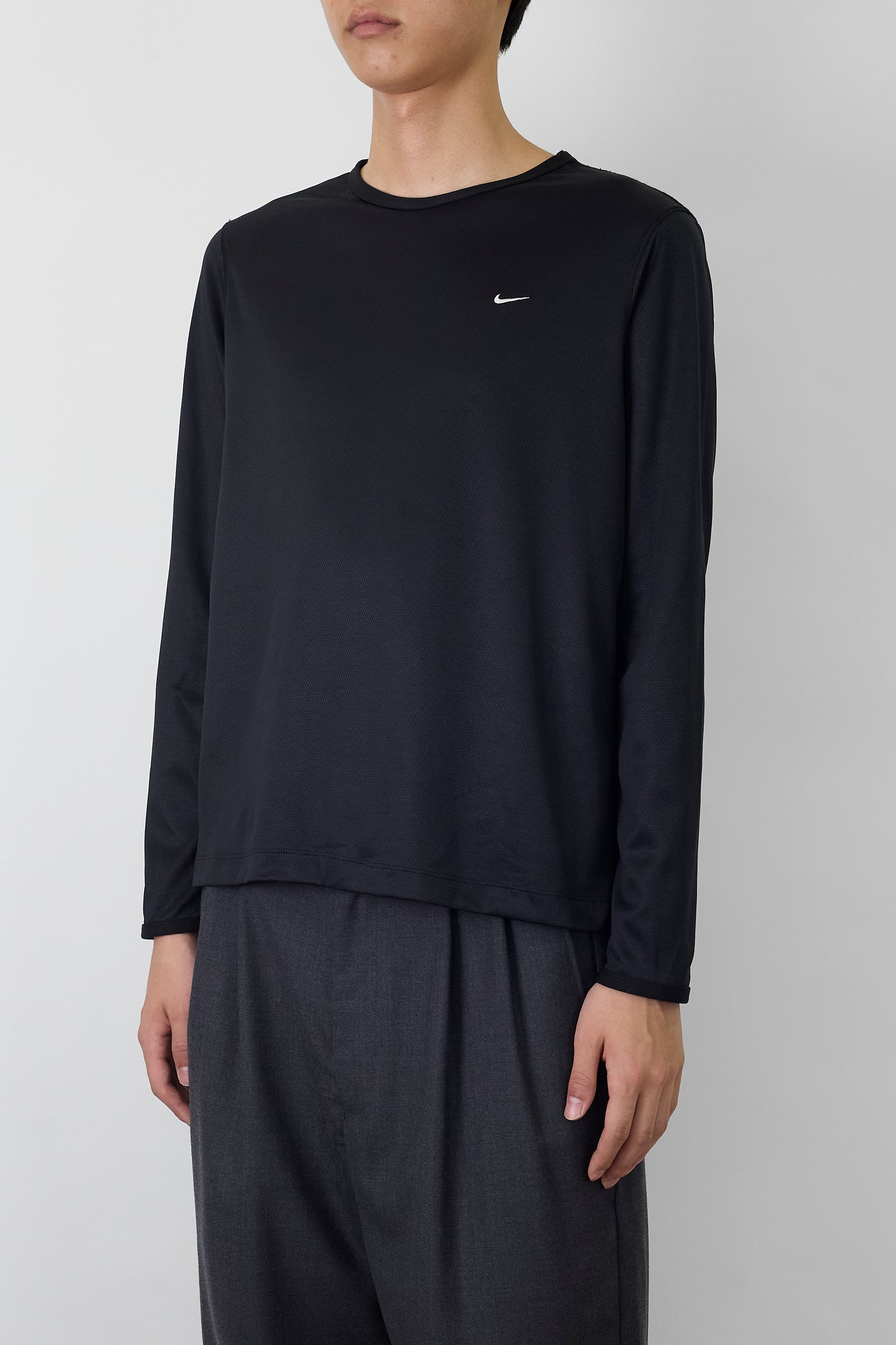 NIKE BLACK TECH LONG SLEEVE SHIRT