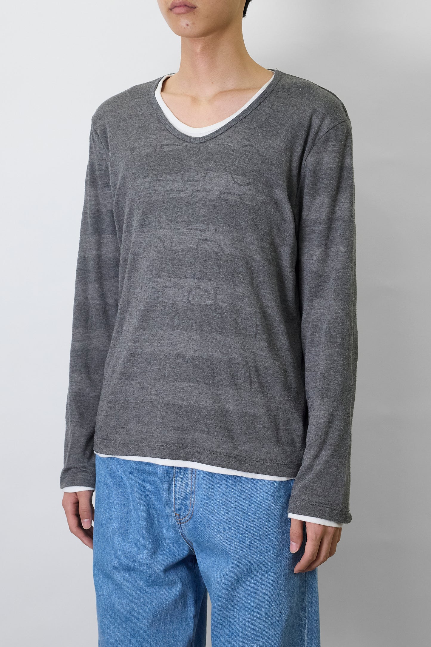 HIDEAWAYS NICOLE DESIGNED GRAY LONG SLEEVE SHIRT