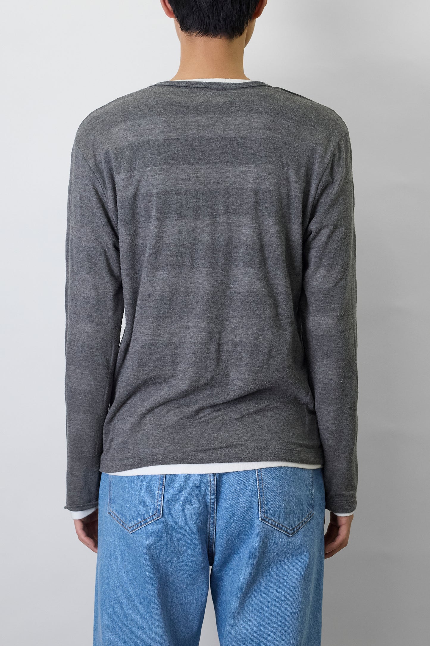 HIDEAWAYS NICOLE DESIGNED GRAY LONG SLEEVE SHIRT