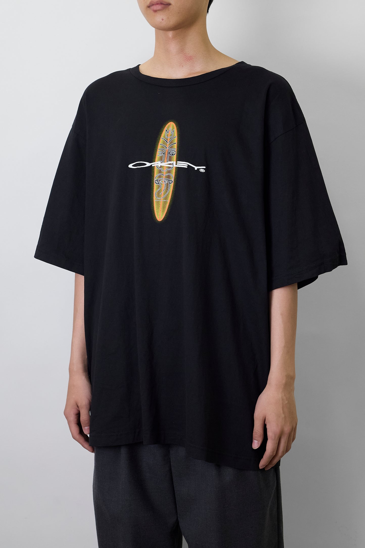 OAKLEY BLACK HALF SLEEVE TEE SHIRT