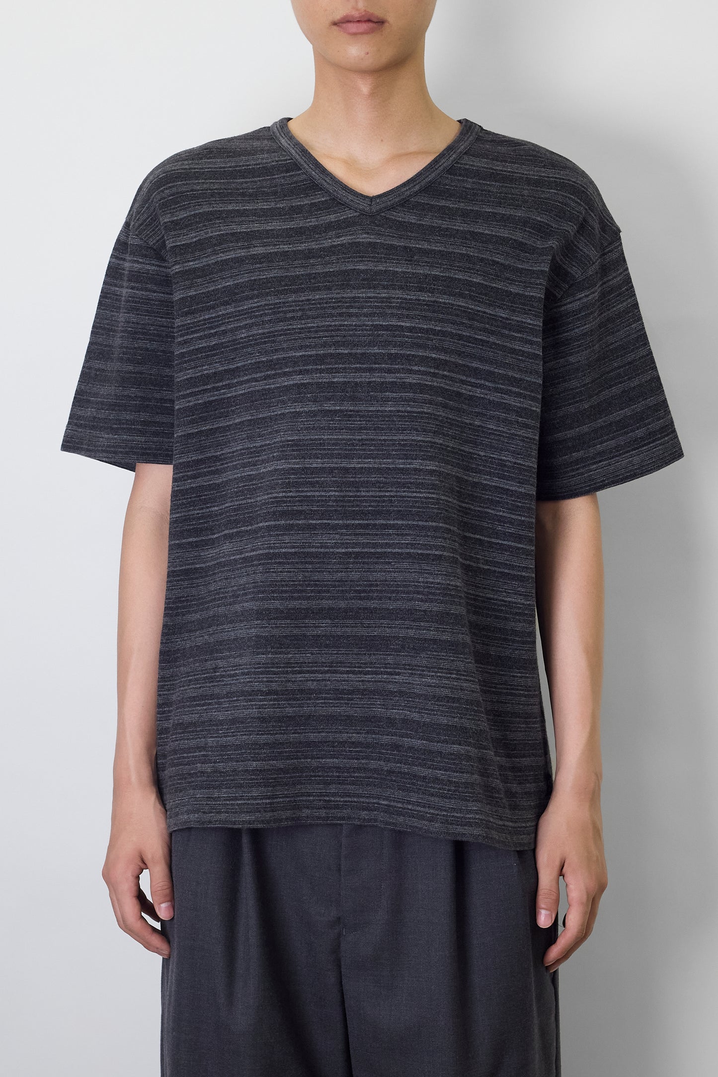 CALVIN KLEIN JEANS GRAY BORDER HALF SLEEVE TEE SHIRT