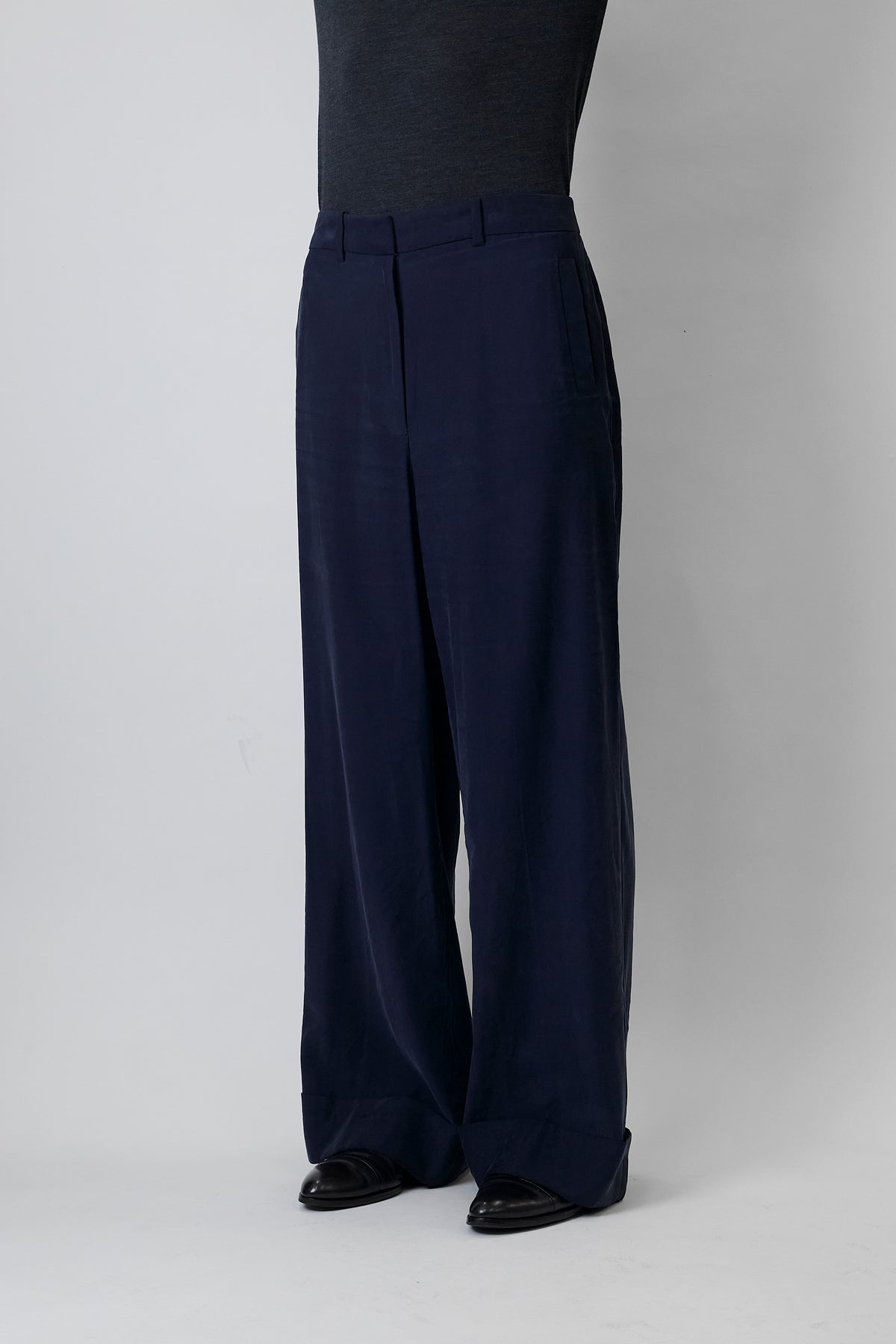 TOMMY HILFIGER NAVY WIDE PANTS