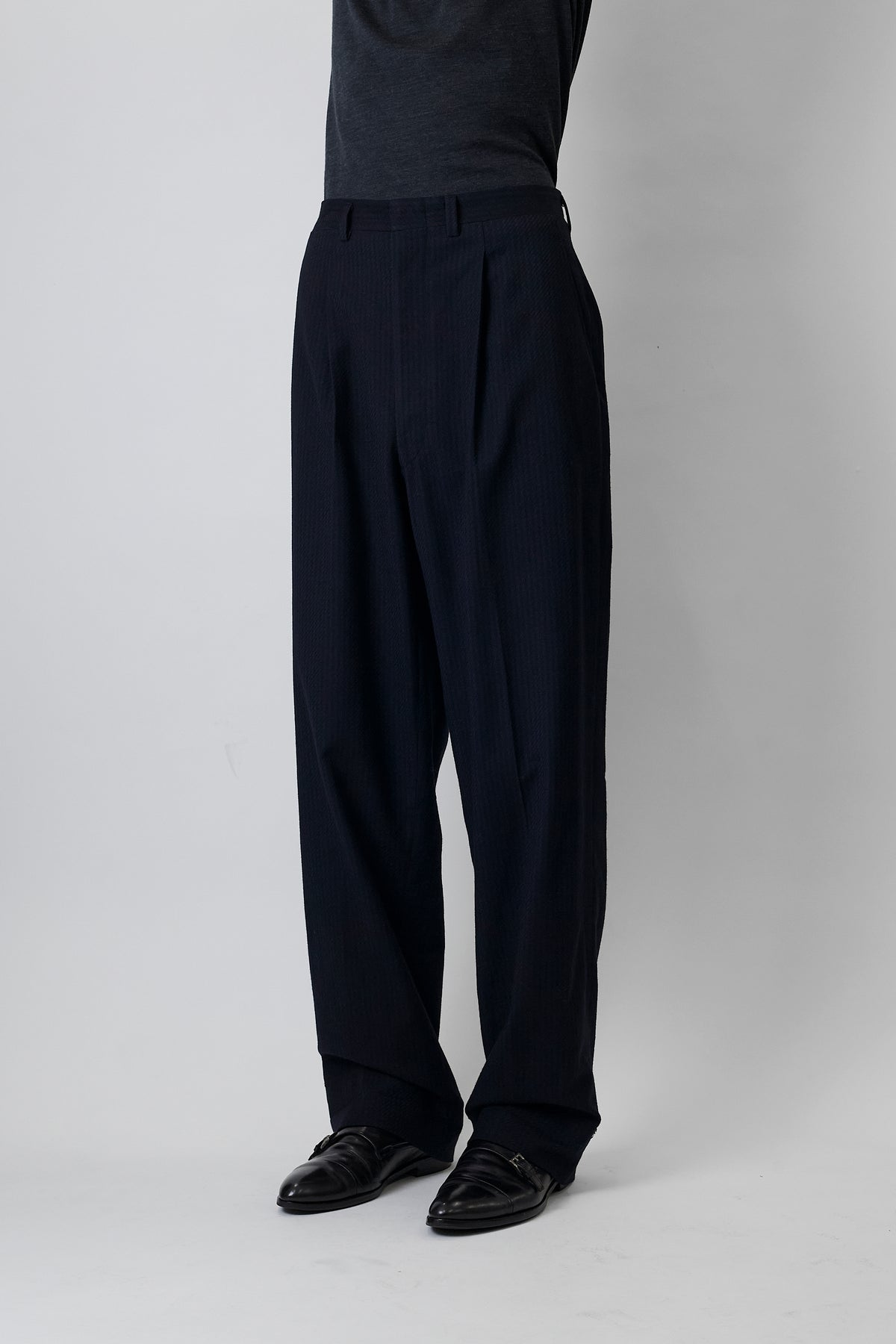 VINTAGE NAVY WOOL WIDE PANTS