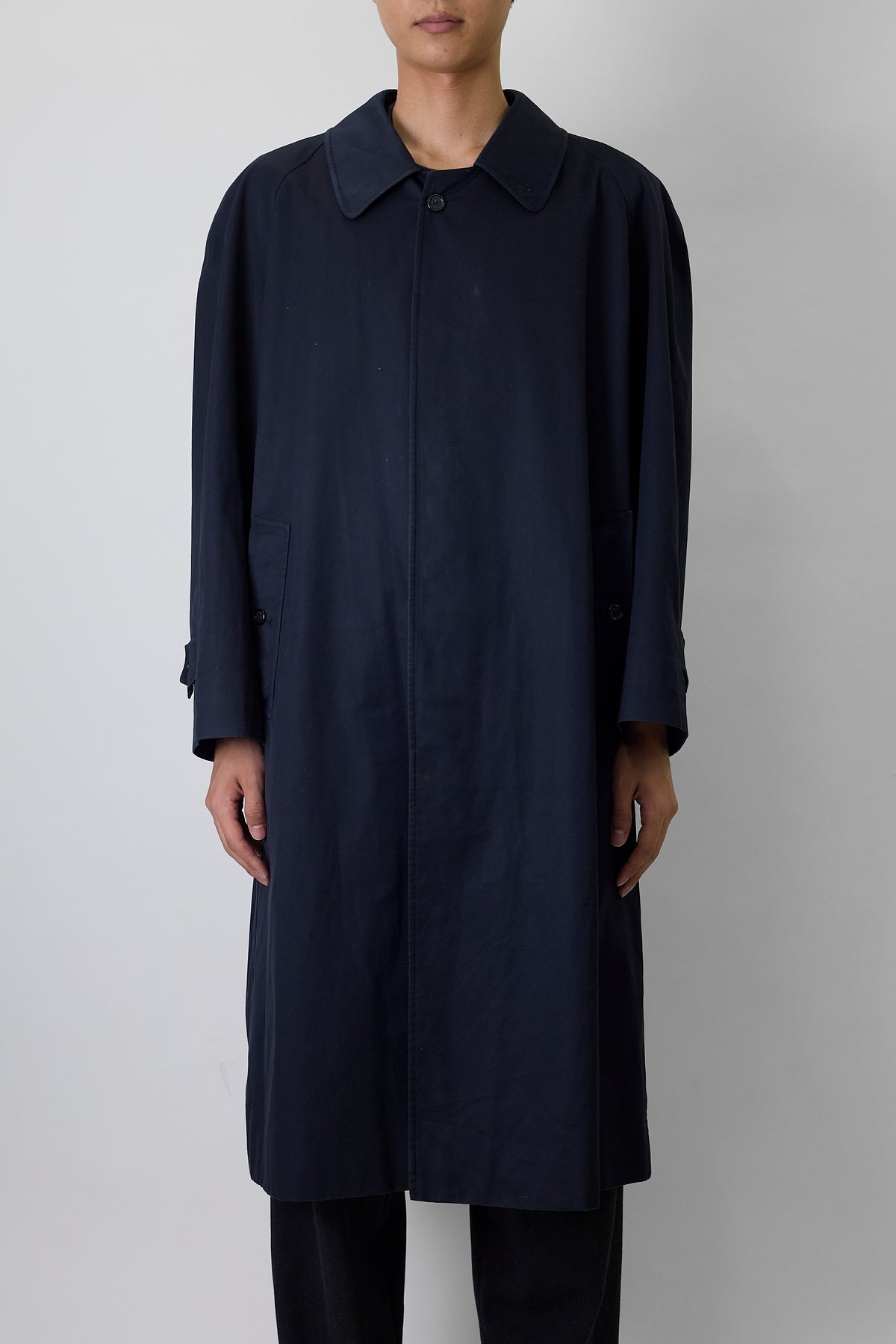BURBERRYS NAVY COTTON GABARDINE LONG COAT MADE IN ENGLAND