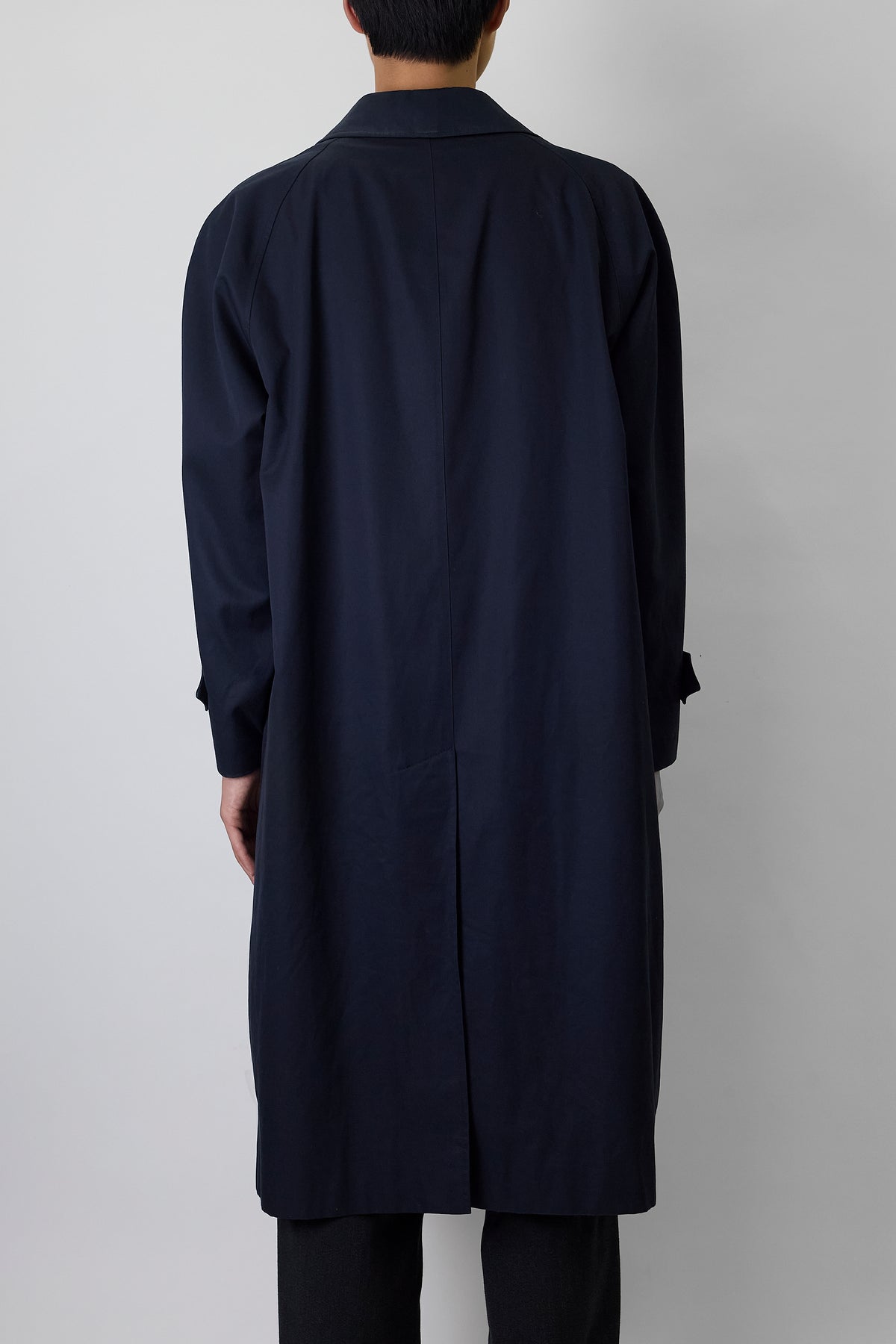 BURBERRYS NAVY COTTON GABARDINE LONG COAT MADE IN ENGLAND
