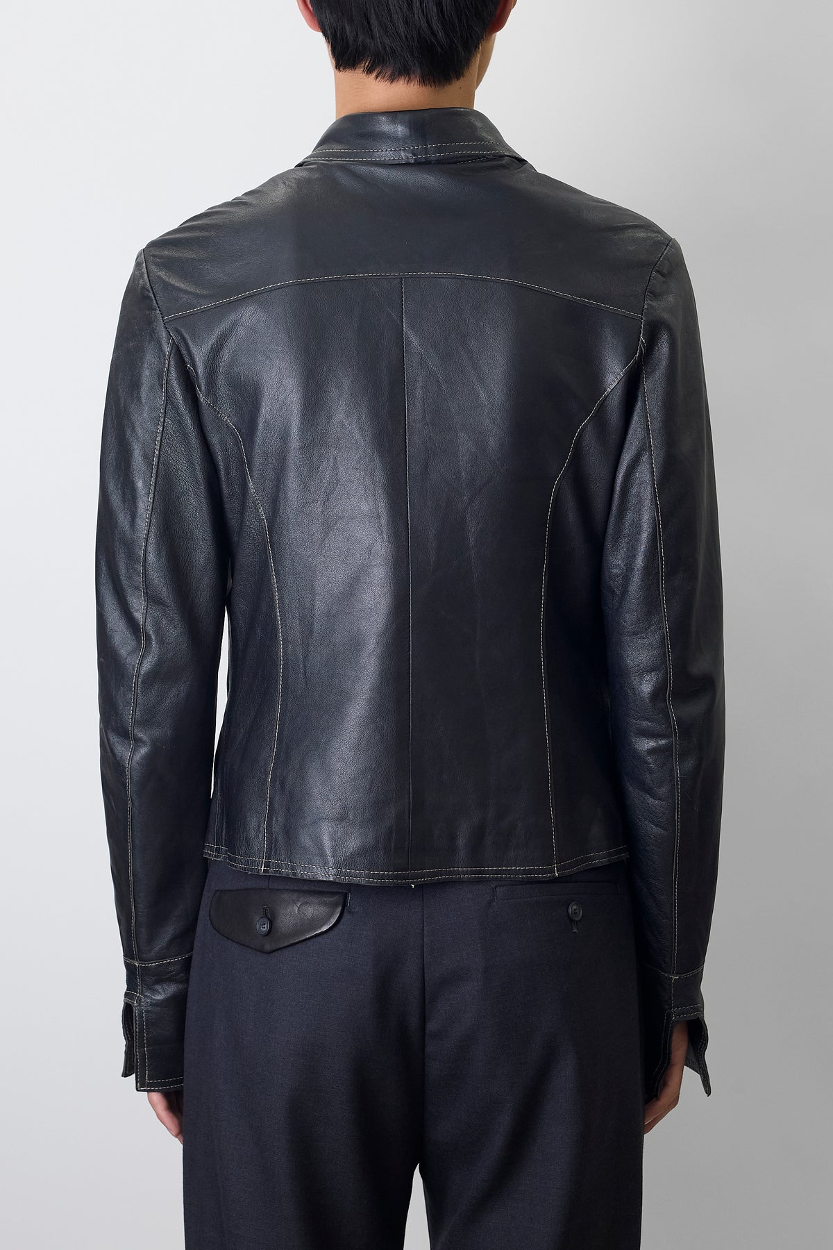 VINTAGE BLACK LEATHER SHORT JACKET MADE IN ITALY