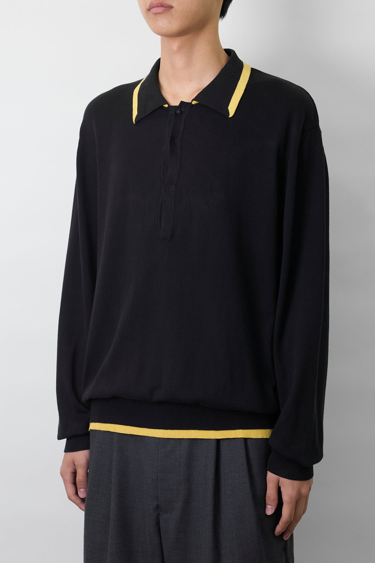 GIANNI VERSACE BLACK WOOL KNIT POLO SHIRT MADE IN ITALY