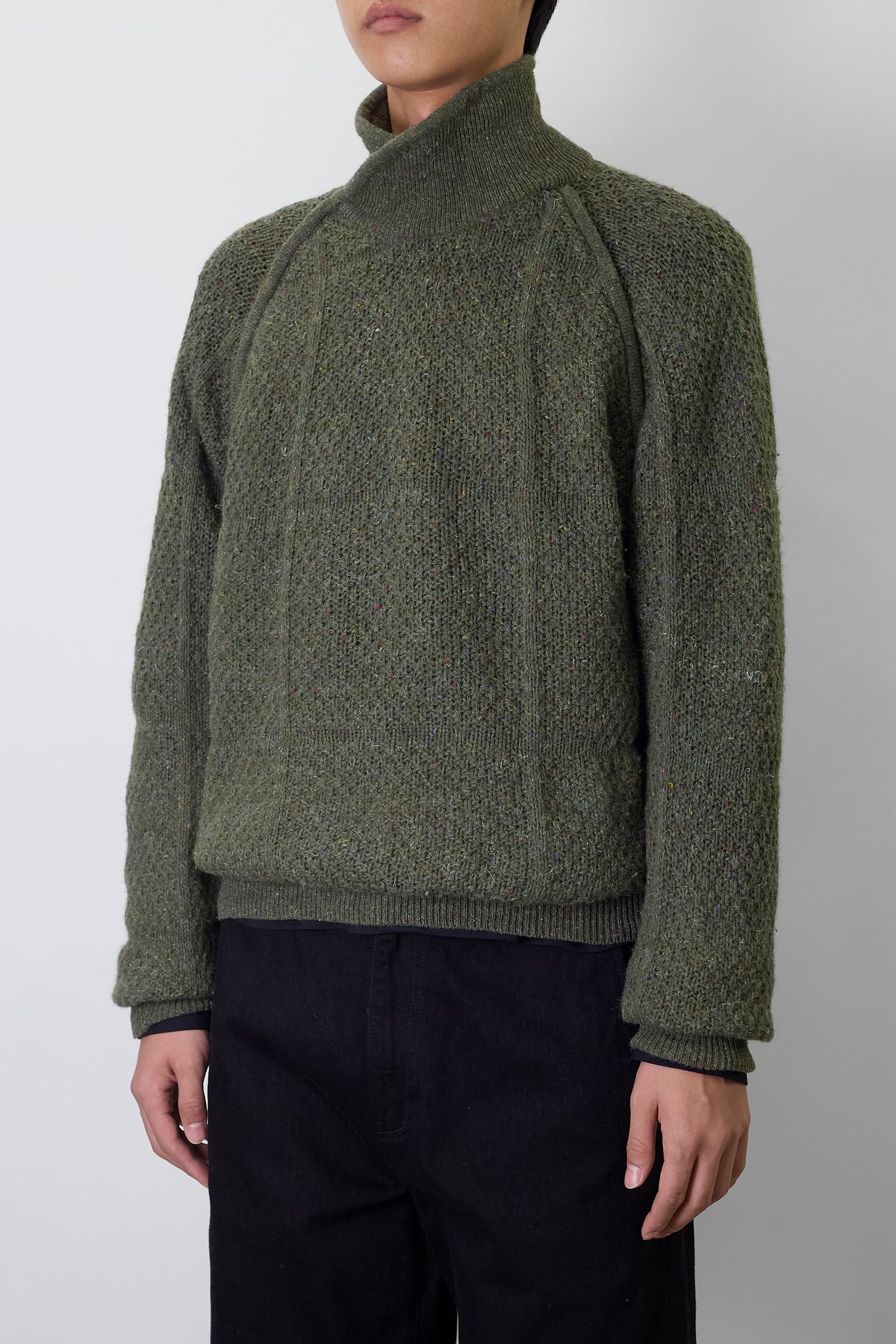 FENZI DESIGNED KHAKI WOOL KNIT MADE IN ITALY