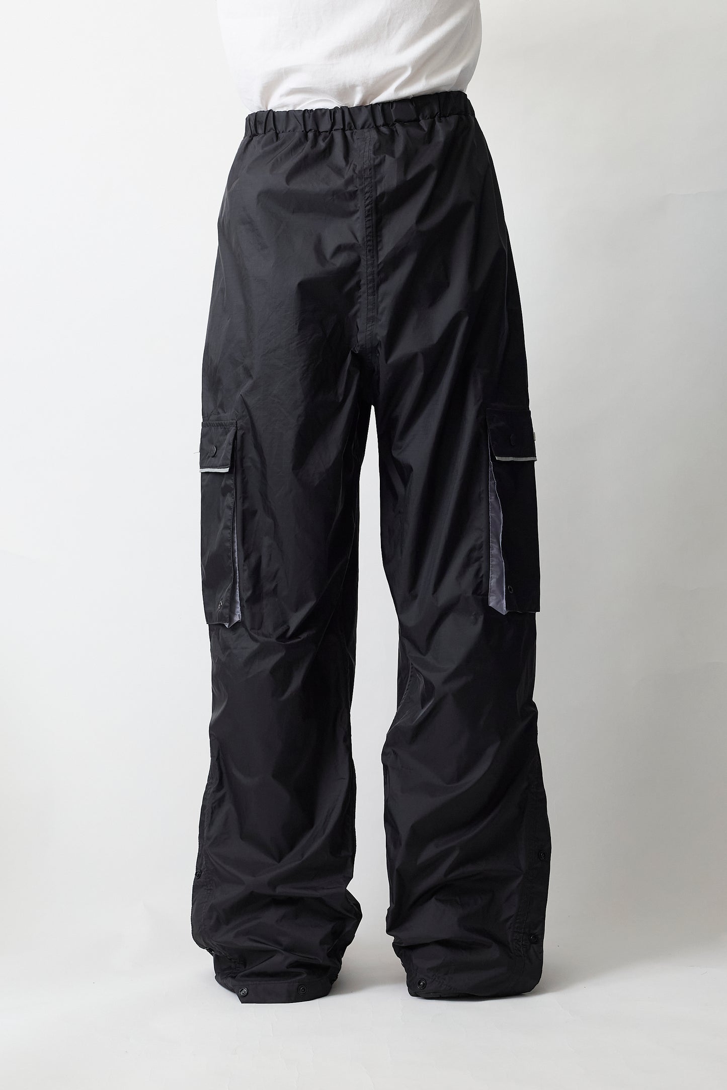 VINTAGE BLACK NYLON CARGO PANTS