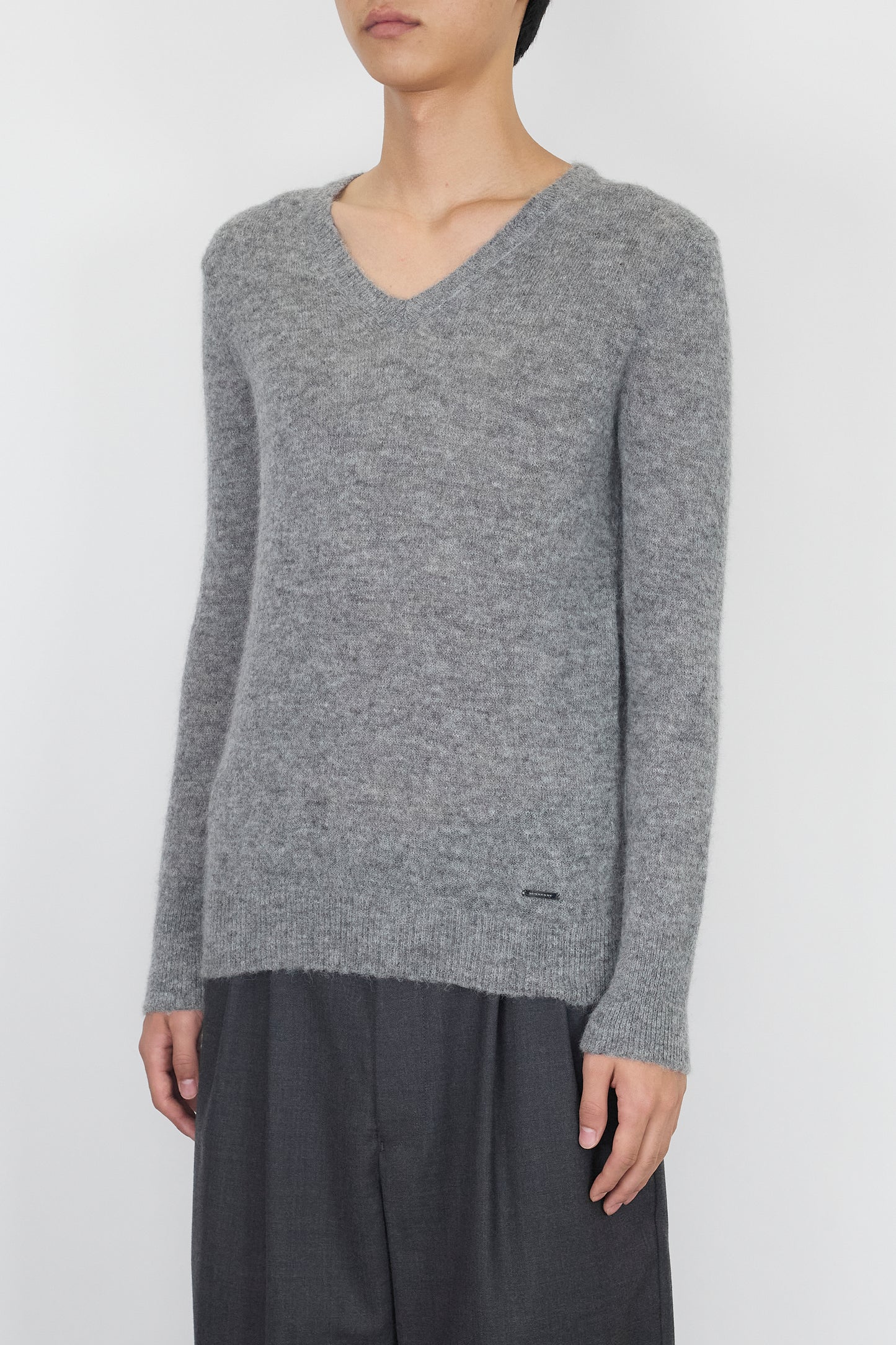 BURBERRY GRAY WOOL ALPACA V NECK KNIT