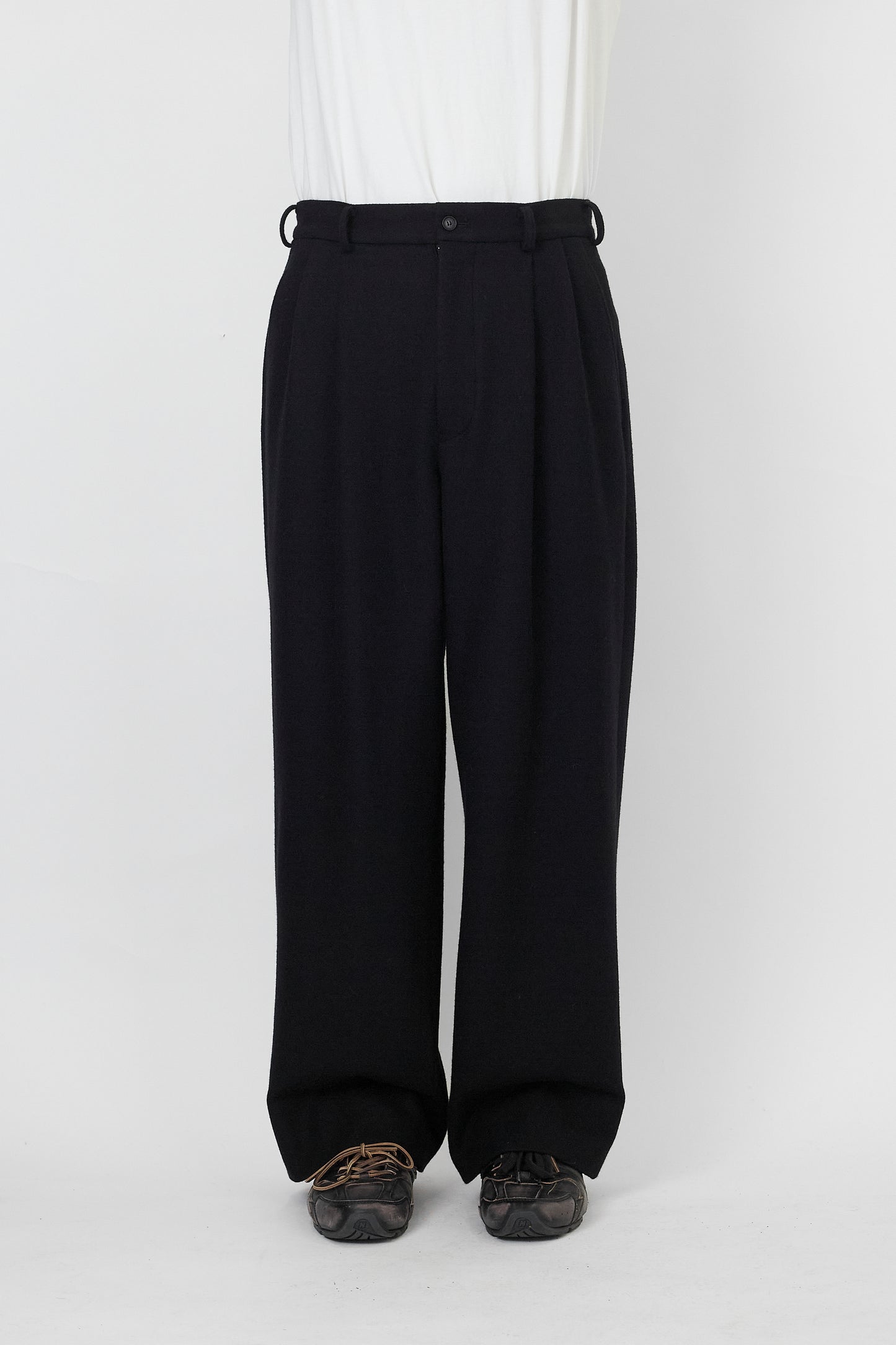 NTRUL CLASSIC MELTON TROUSERS BLACK