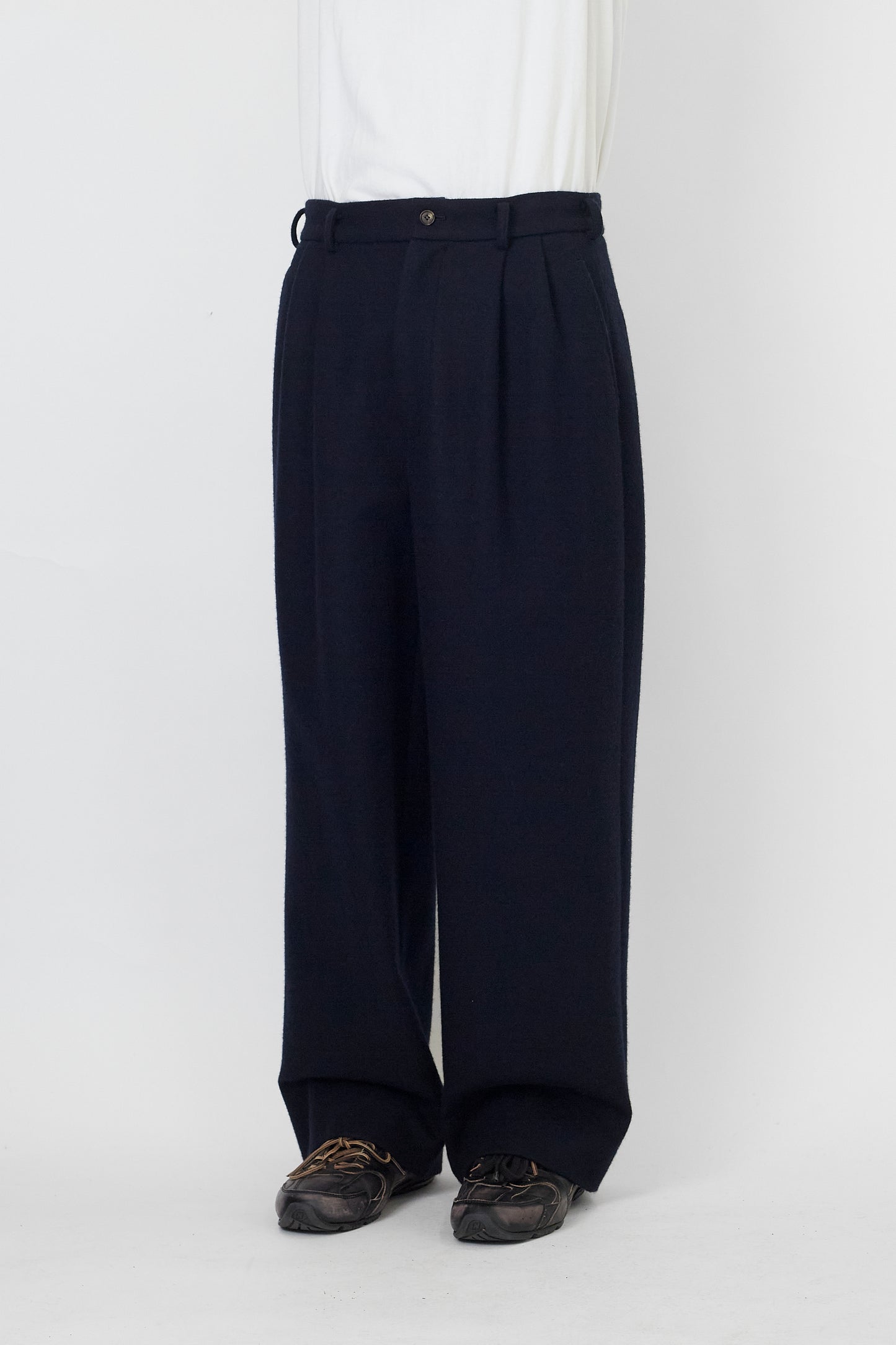 NTRUL CLASSIC MELTON TROUSERS NAVY