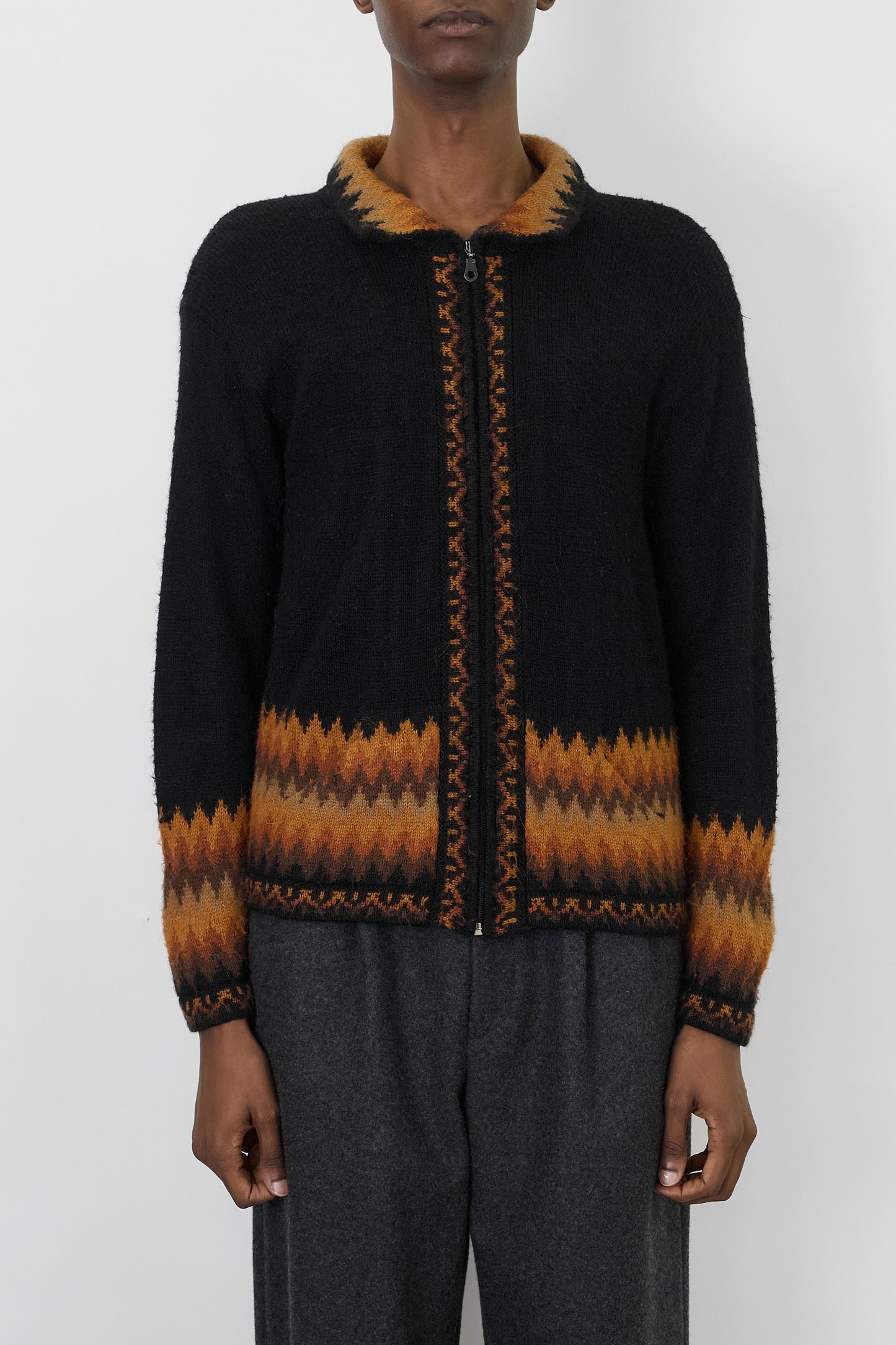 VINTAGE DESIGNED BLACK MOHAIR ZIP UP KNIT MADE IN ITALY