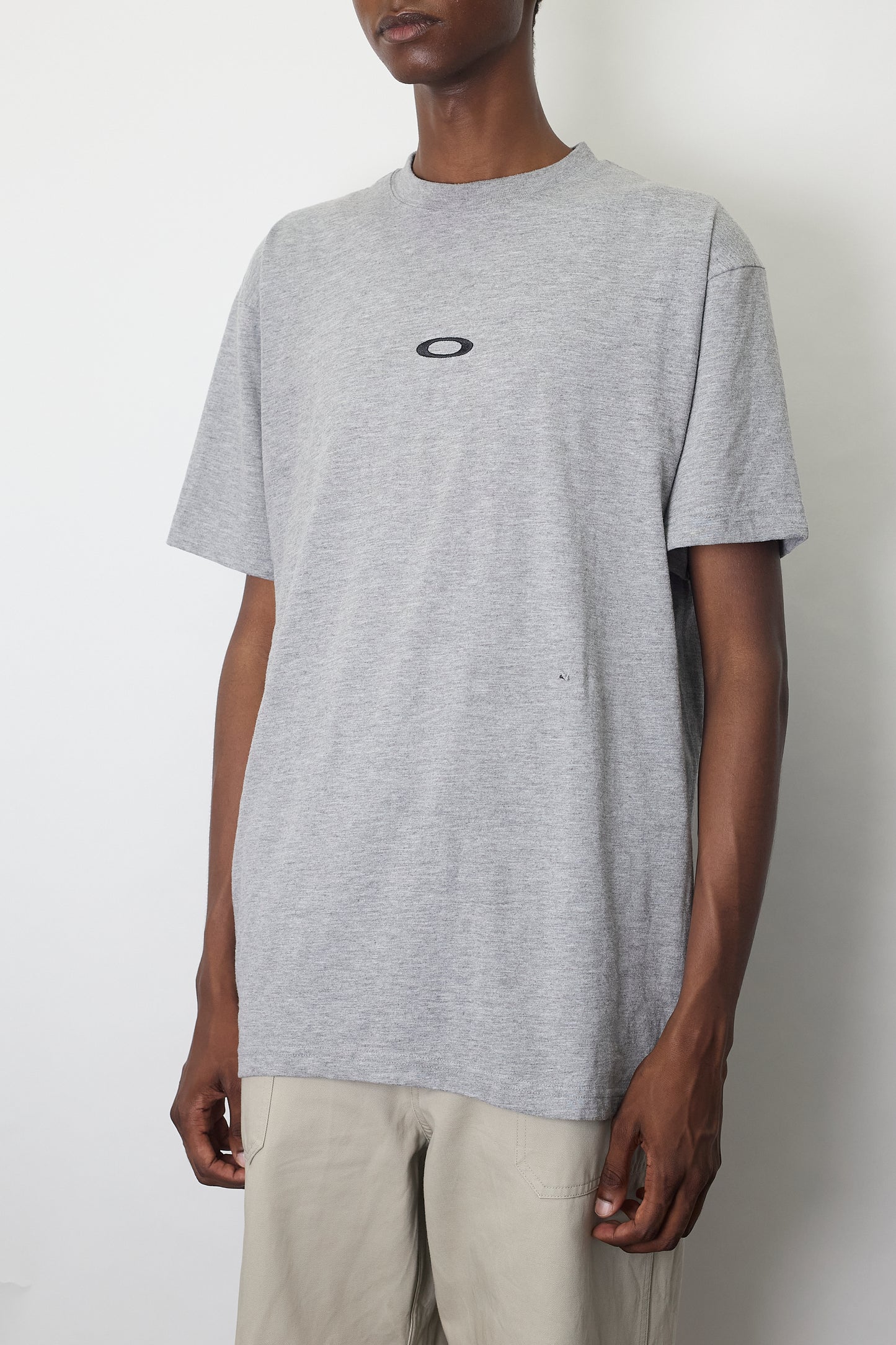 OAKLEY GRAY HALF SLEEVE T SHIRT