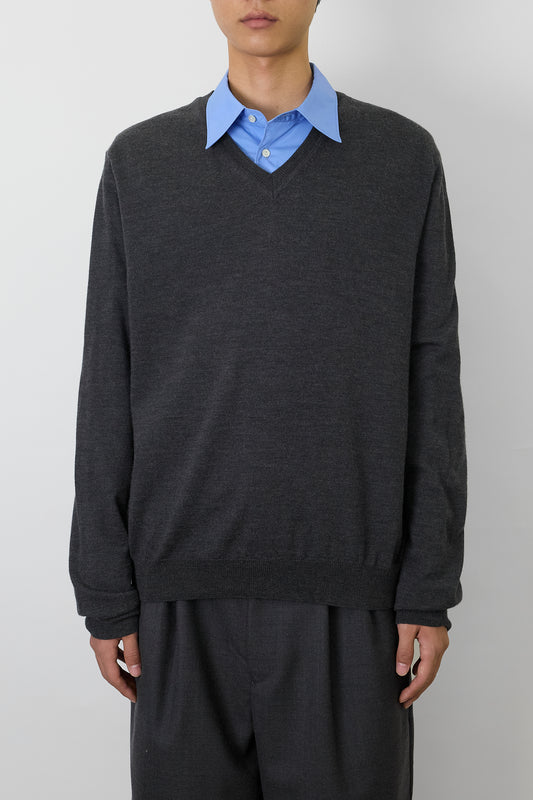 VINTAGE GRAY WOOL V NECK KNIT