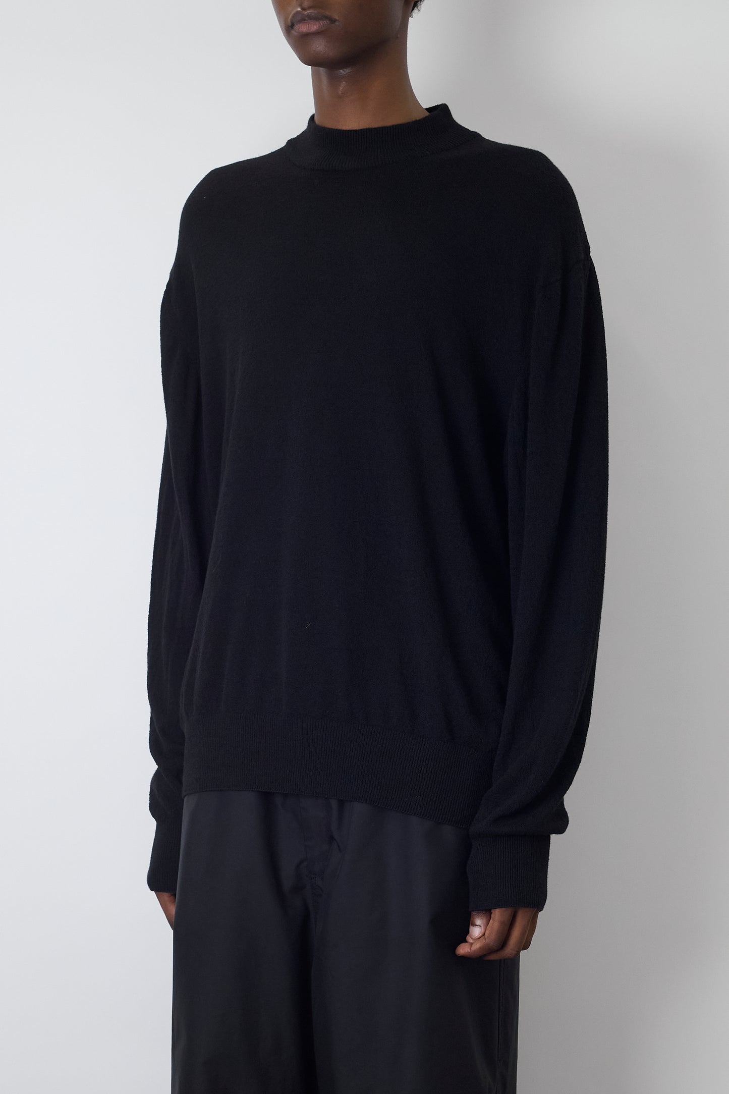 VINTAGE BLACK SUMMER KNIT MADE IN ITALY