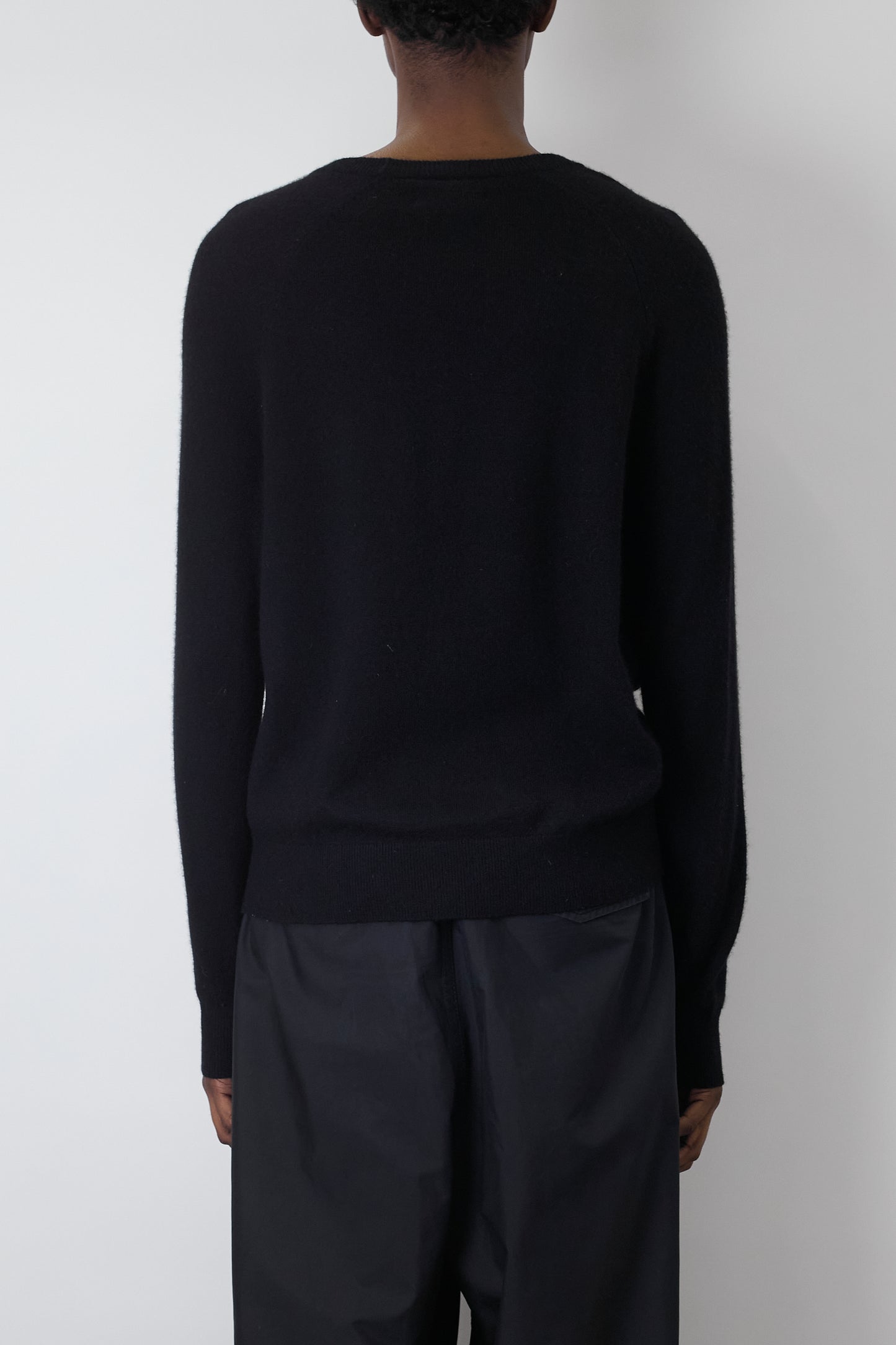 VINTAGE BLACK CASHMERE KNIT
