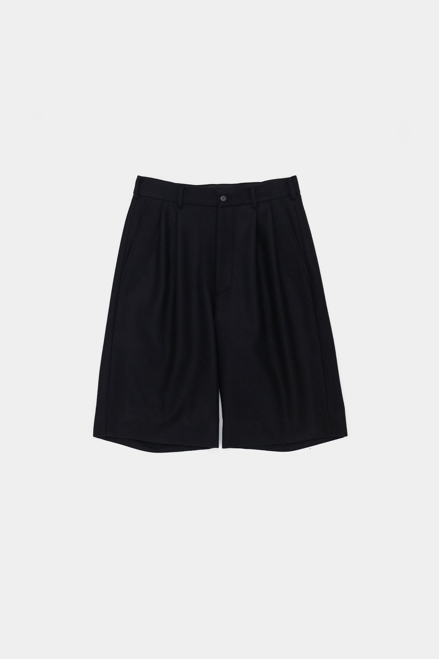 NTRUL MELTON WIDE SHORTS BLACK